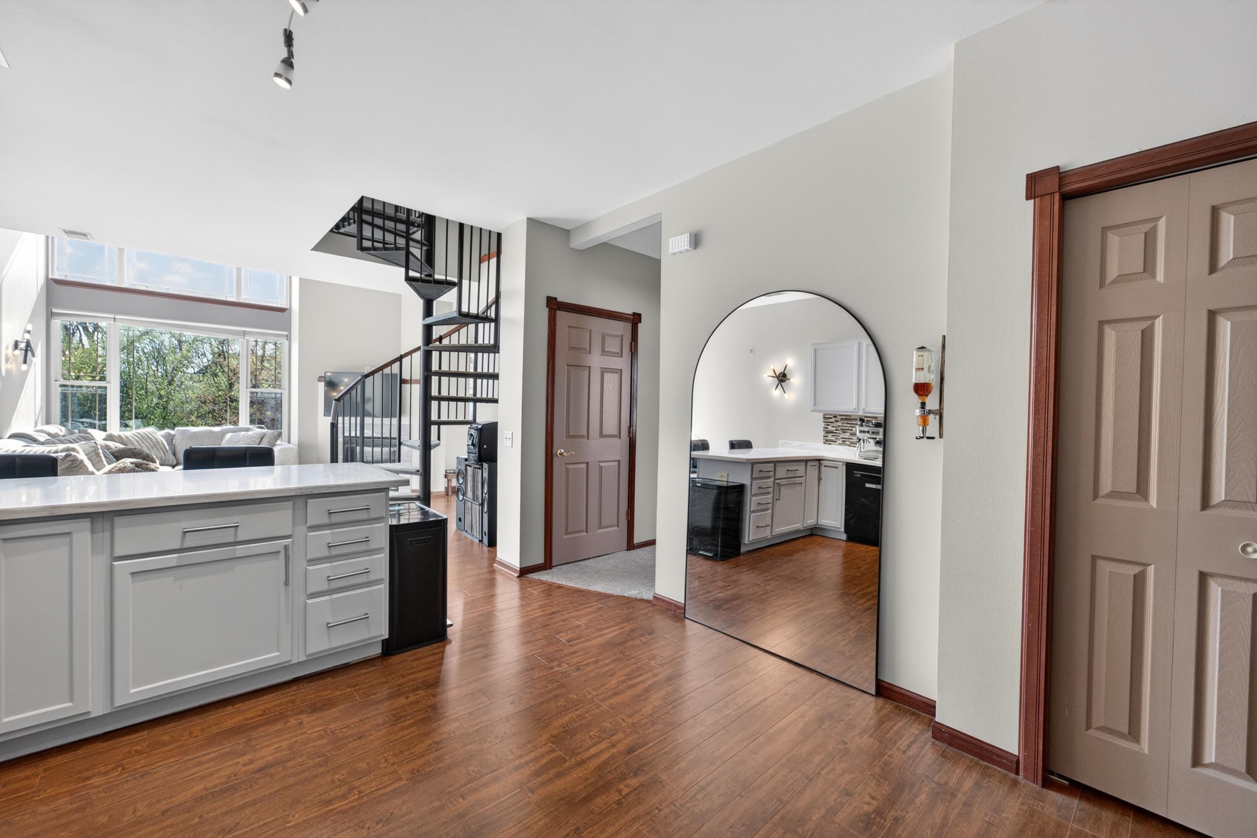 6635 Windsor Commons Avenue