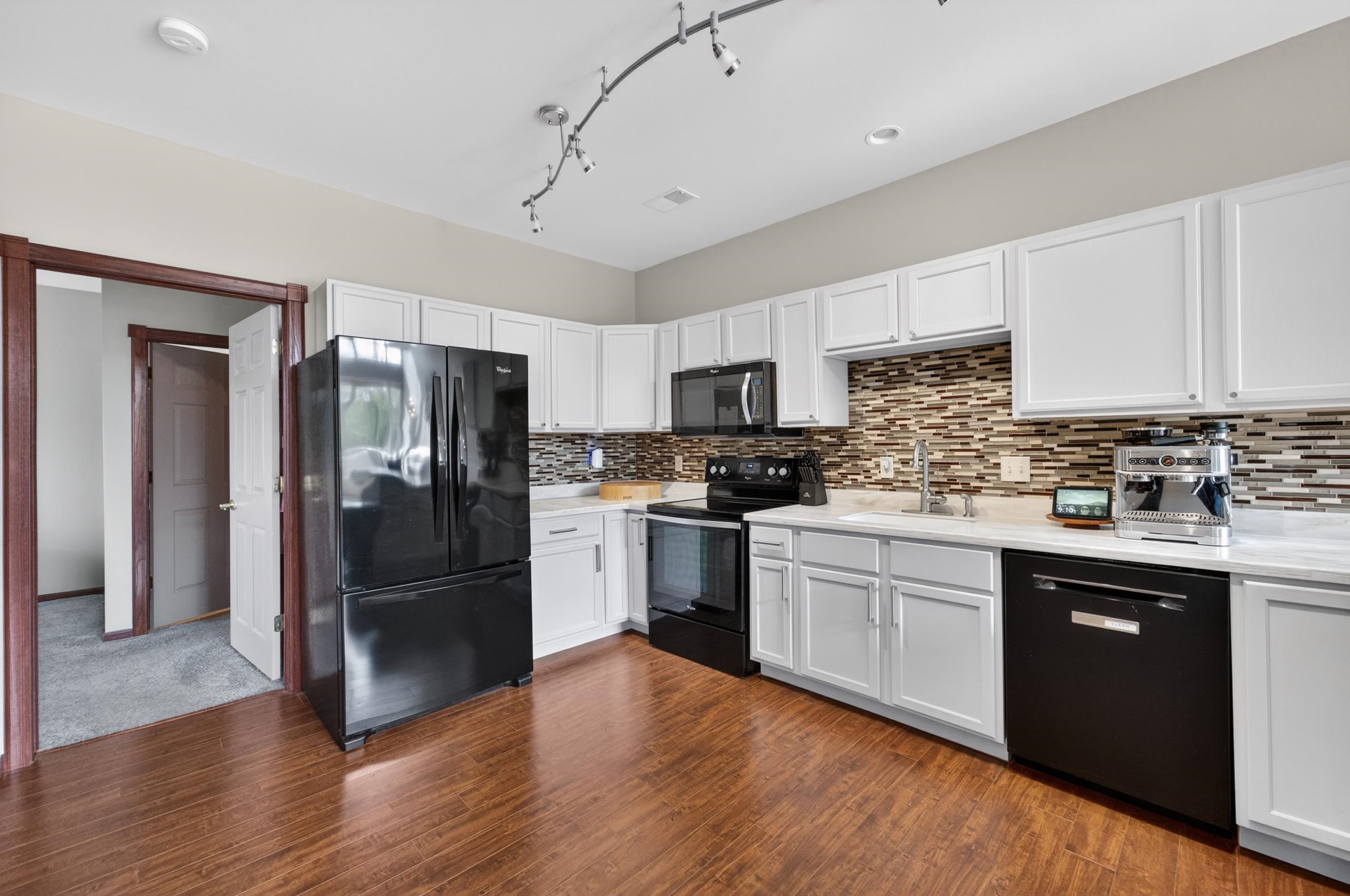 6635 Windsor Commons Avenue