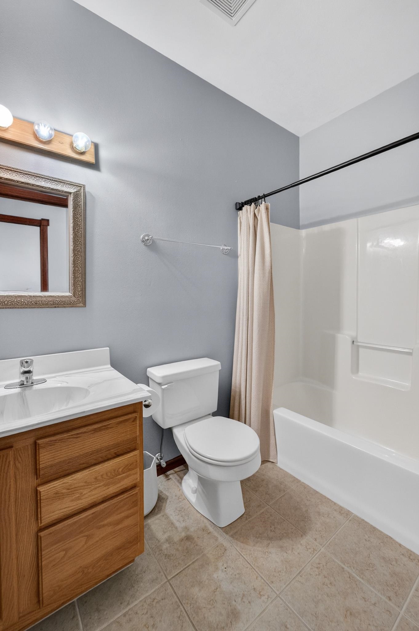 6635 Windsor Commons Avenue