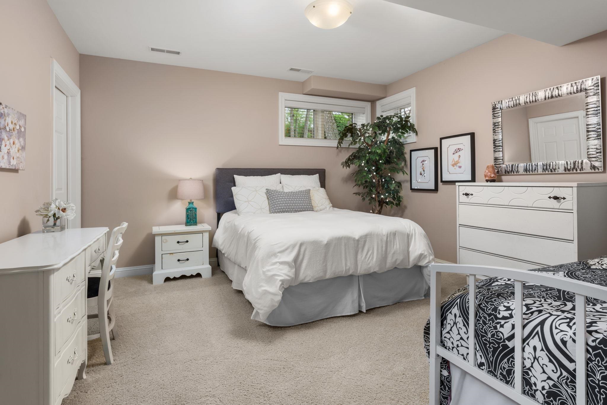 5639 Old Oak Drive