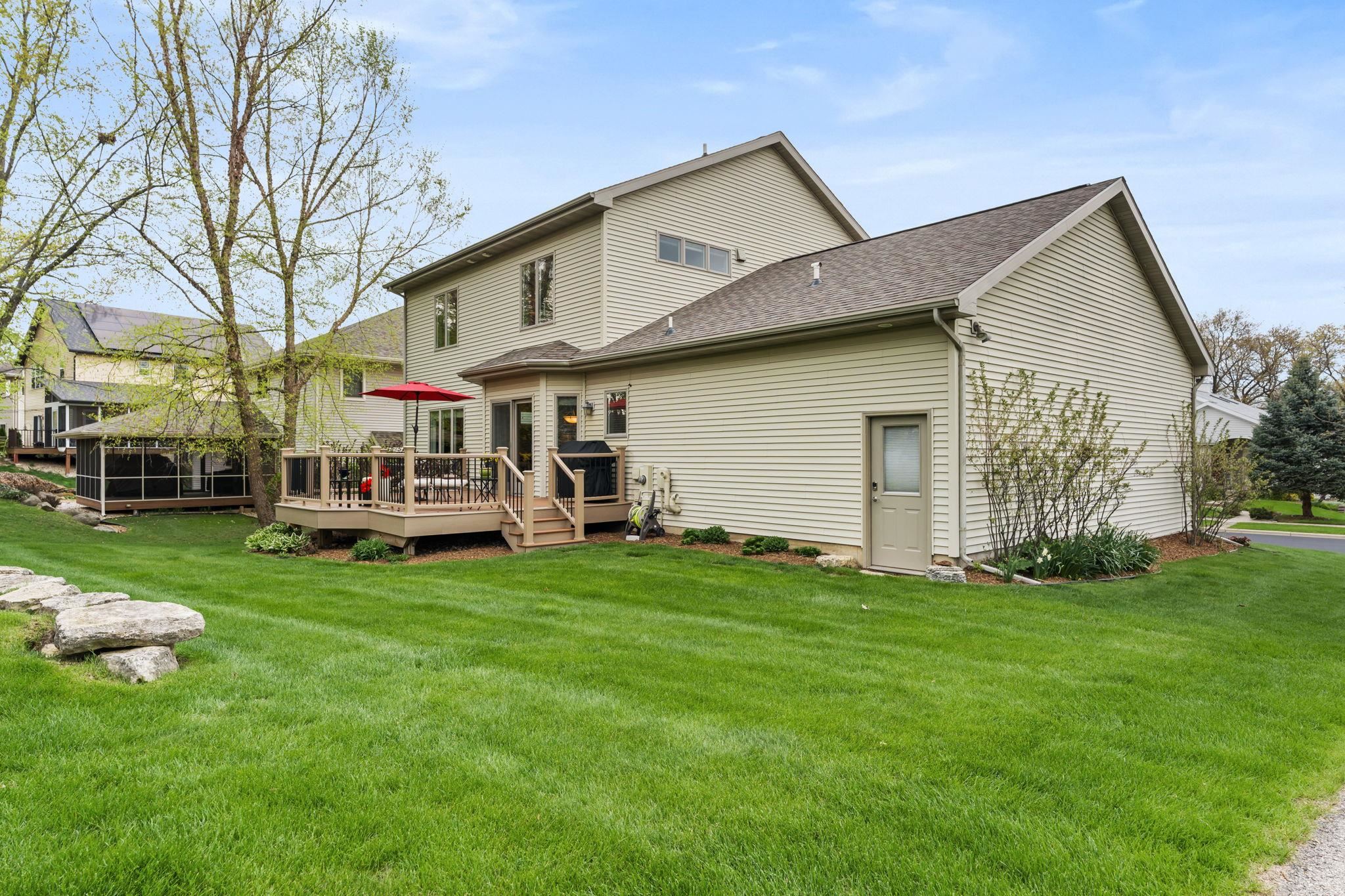 5639 Old Oak Drive
