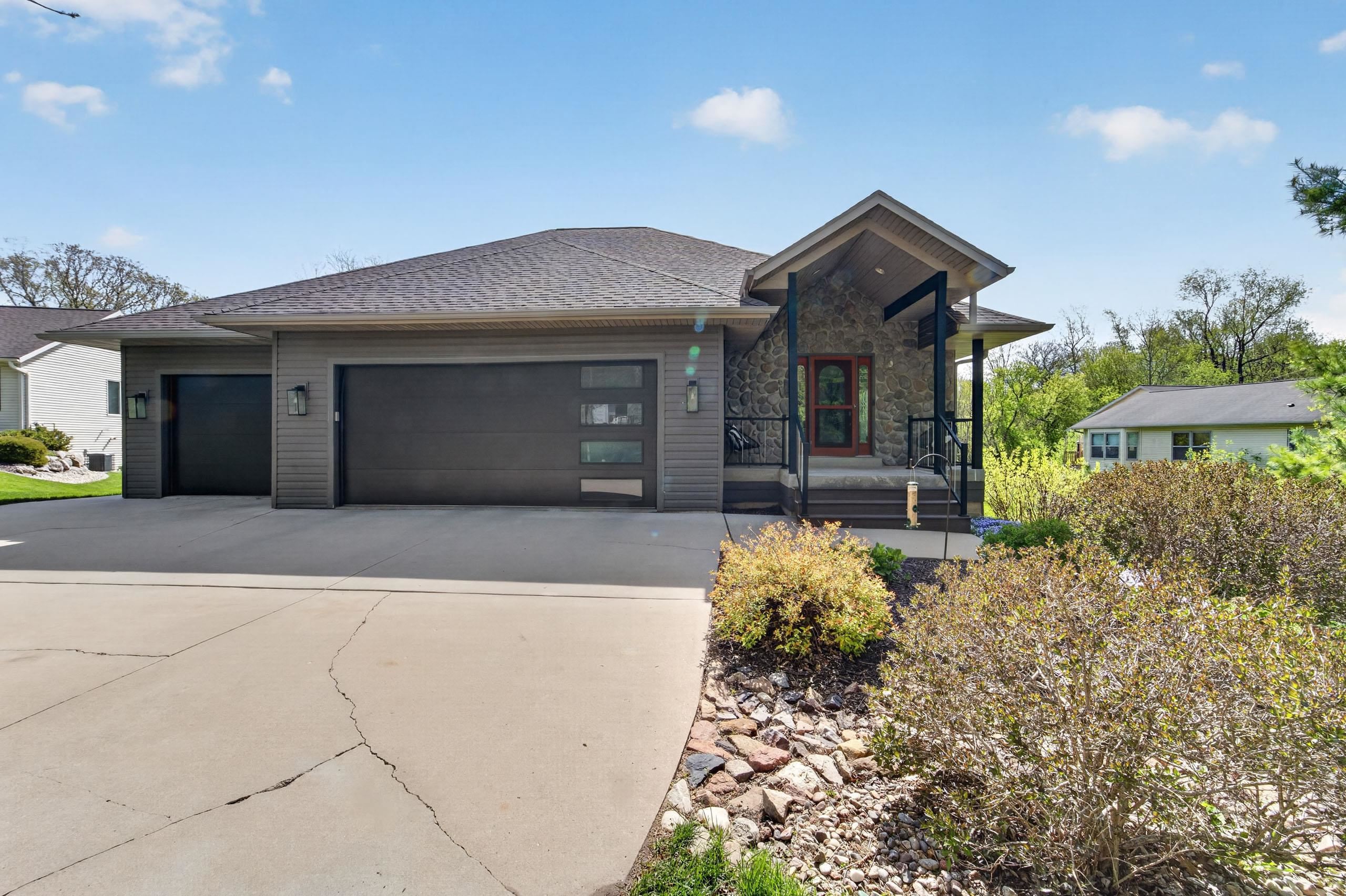 801 Nordic View