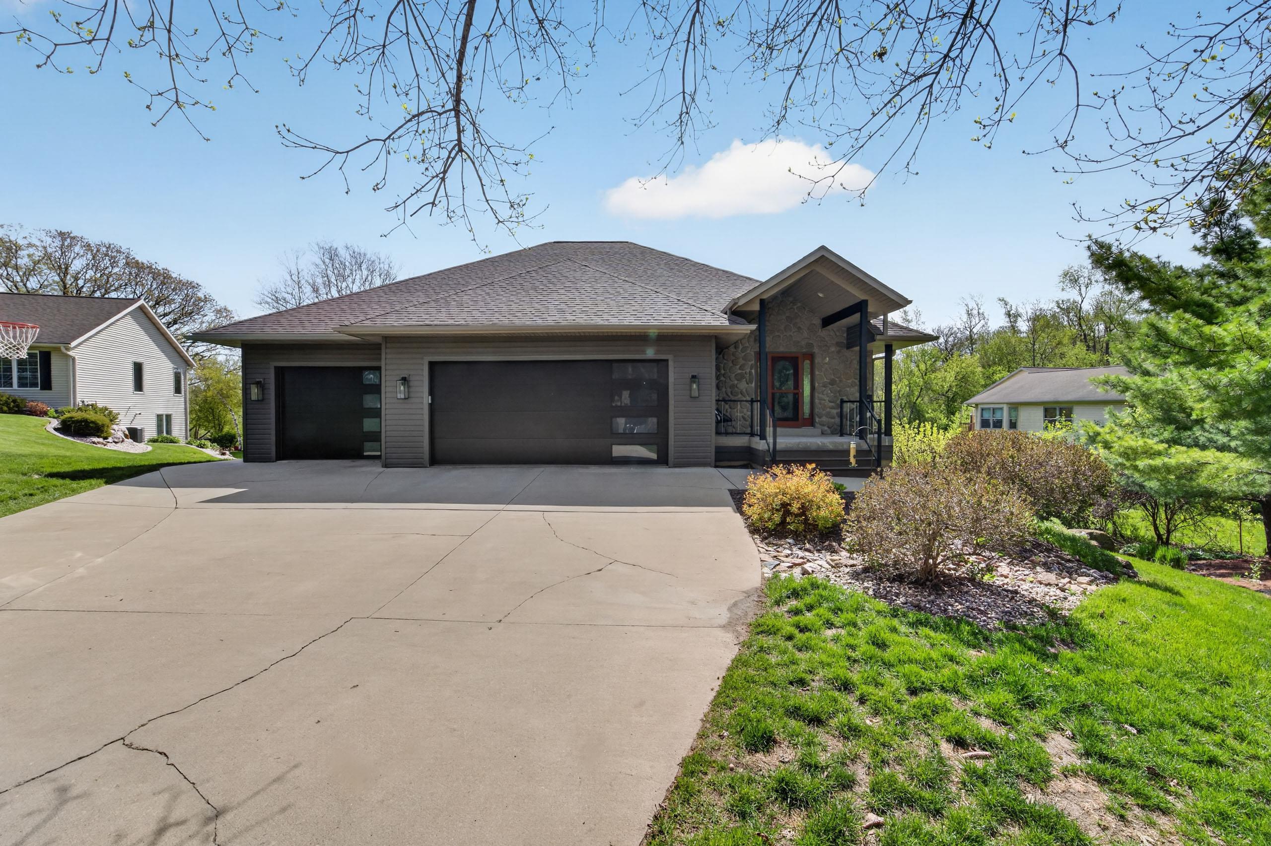 801 Nordic View
