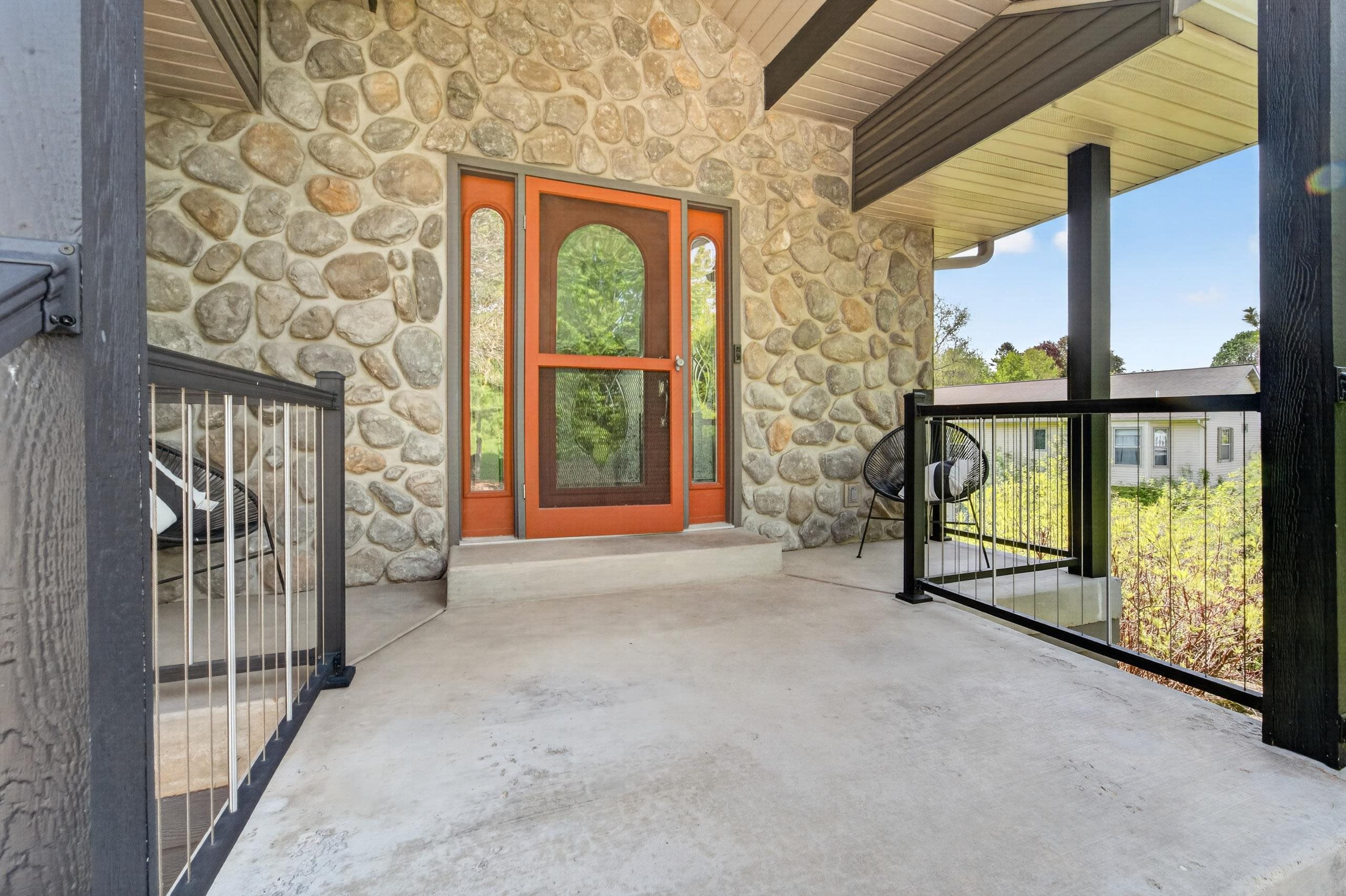 801 Nordic View
