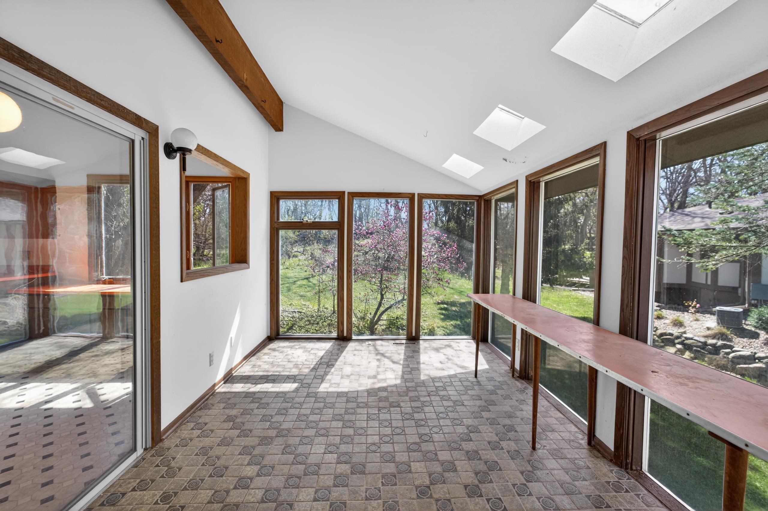 501 Ozark Trail
