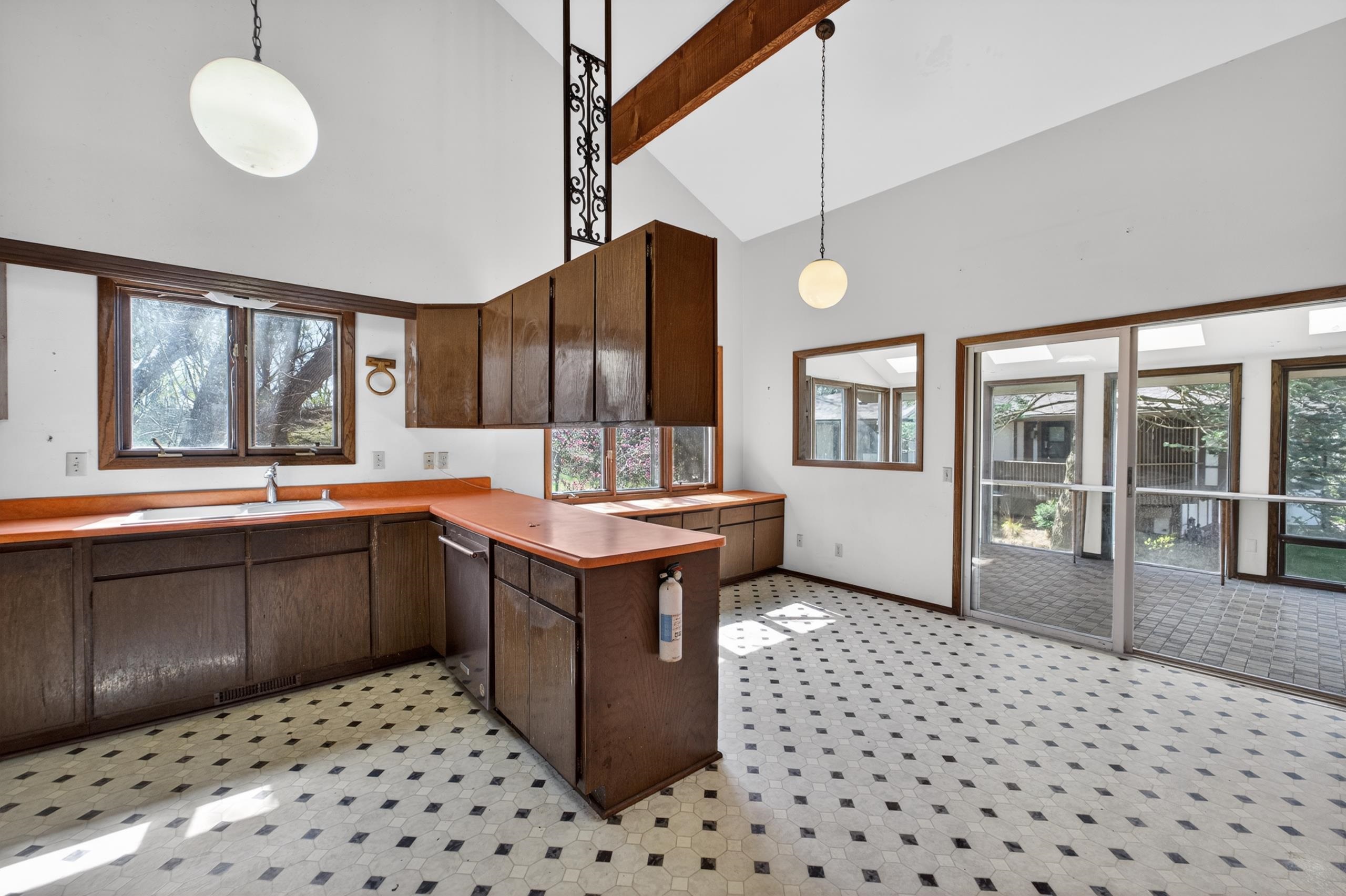 501 Ozark Trail