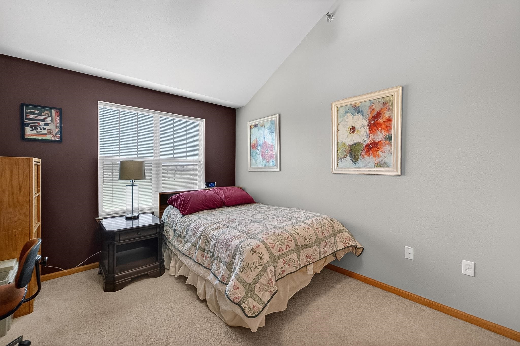 326 E Hill Parkway 10