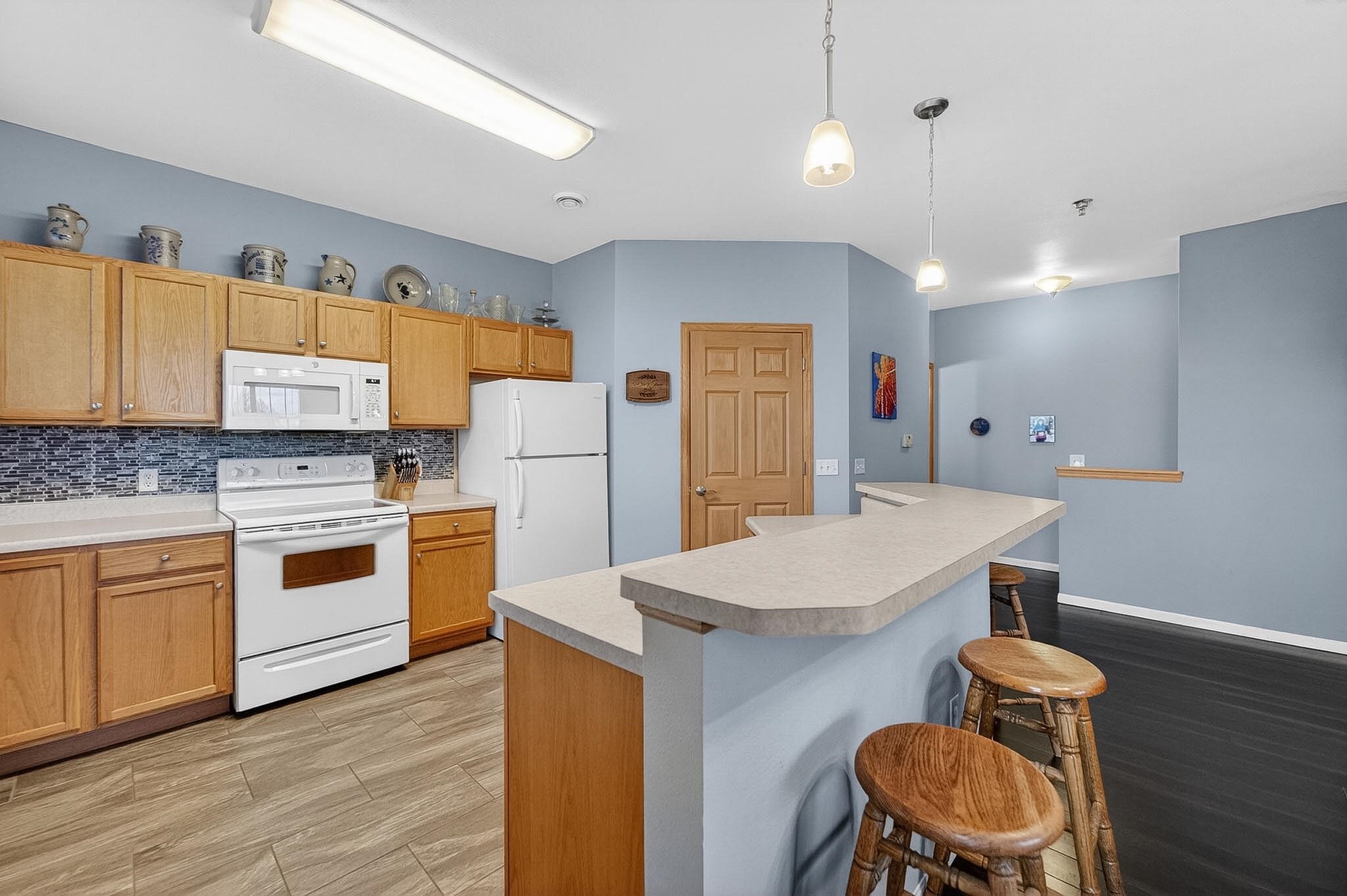 326 E Hill Parkway 10