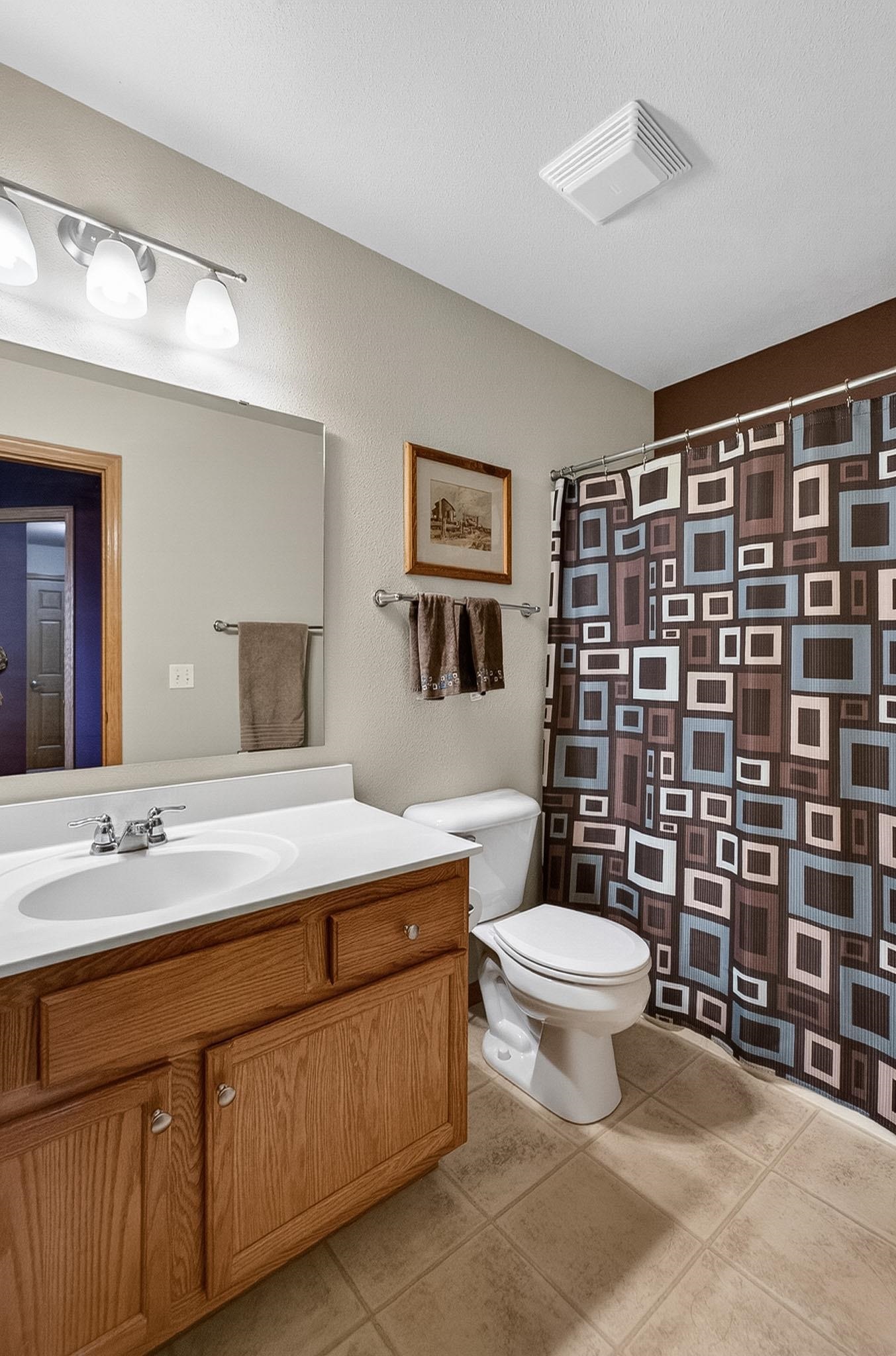 326 E Hill Parkway 10