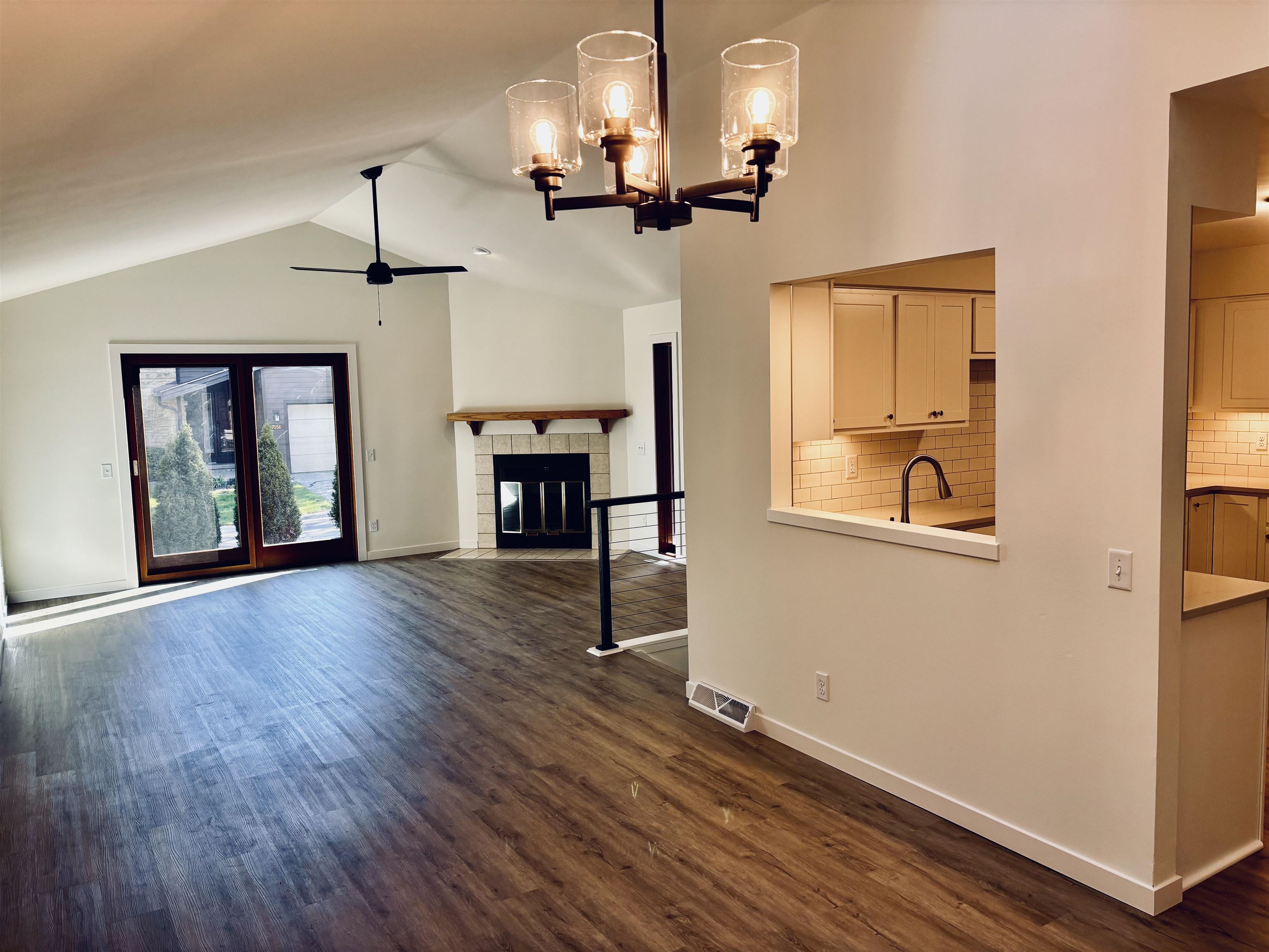 7555 Widgeon Way
