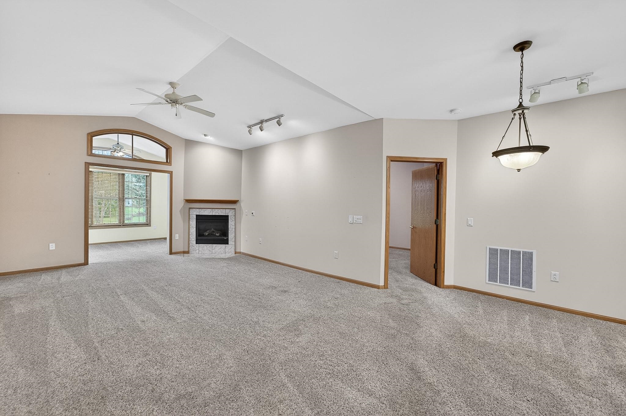 3356 N Stone Creek Circle