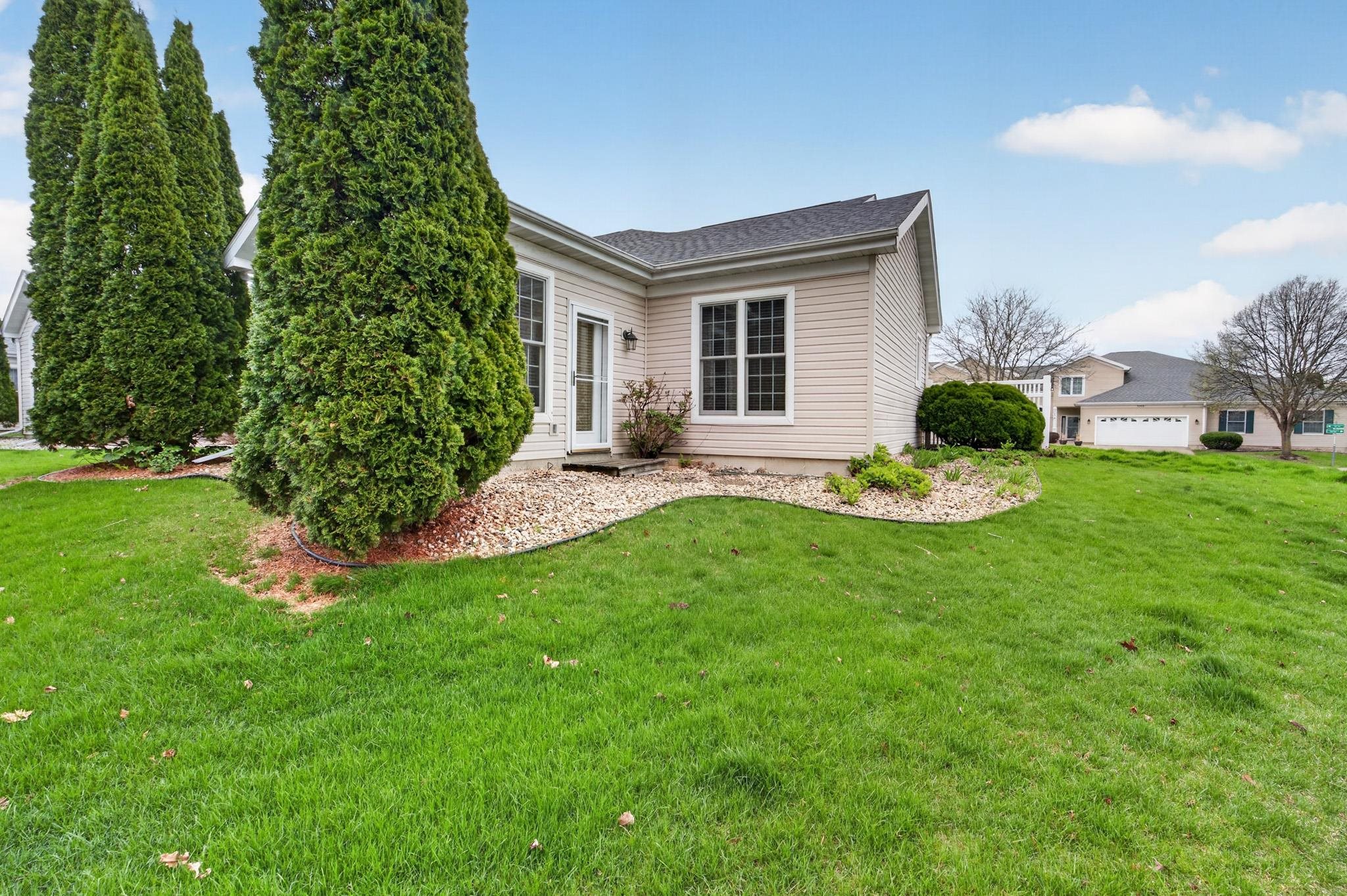 3356 N Stone Creek Circle