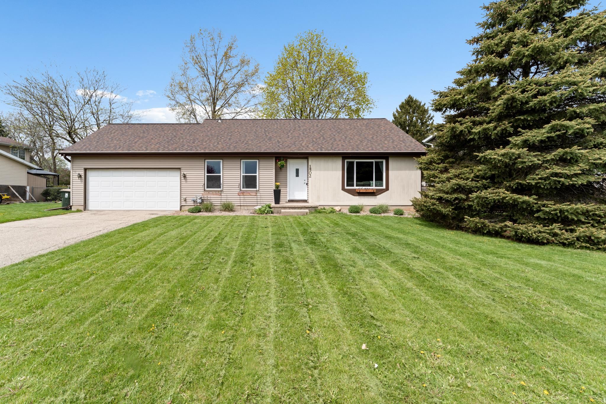 1502 Briar Lane
