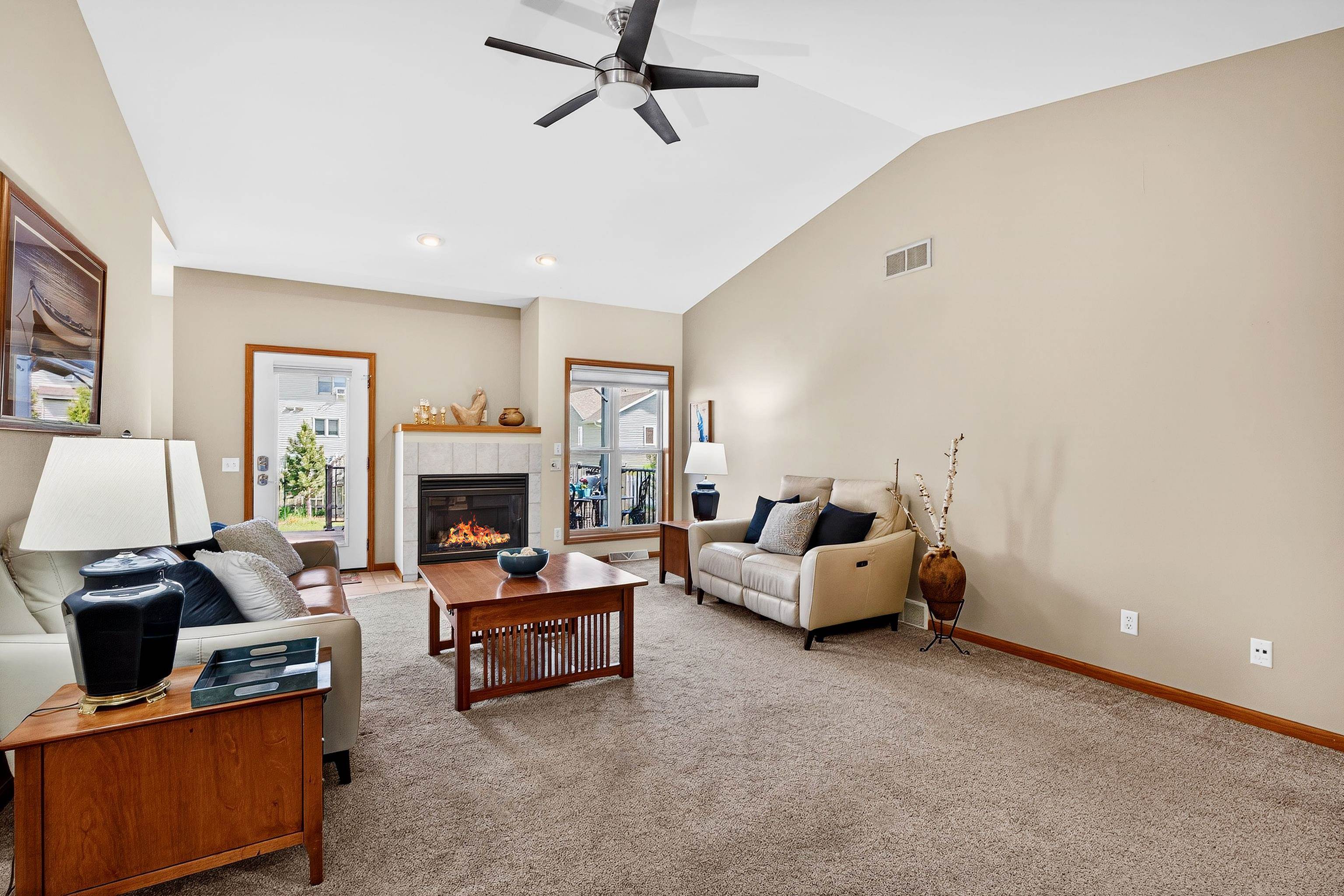 6614 CARLTON Drive