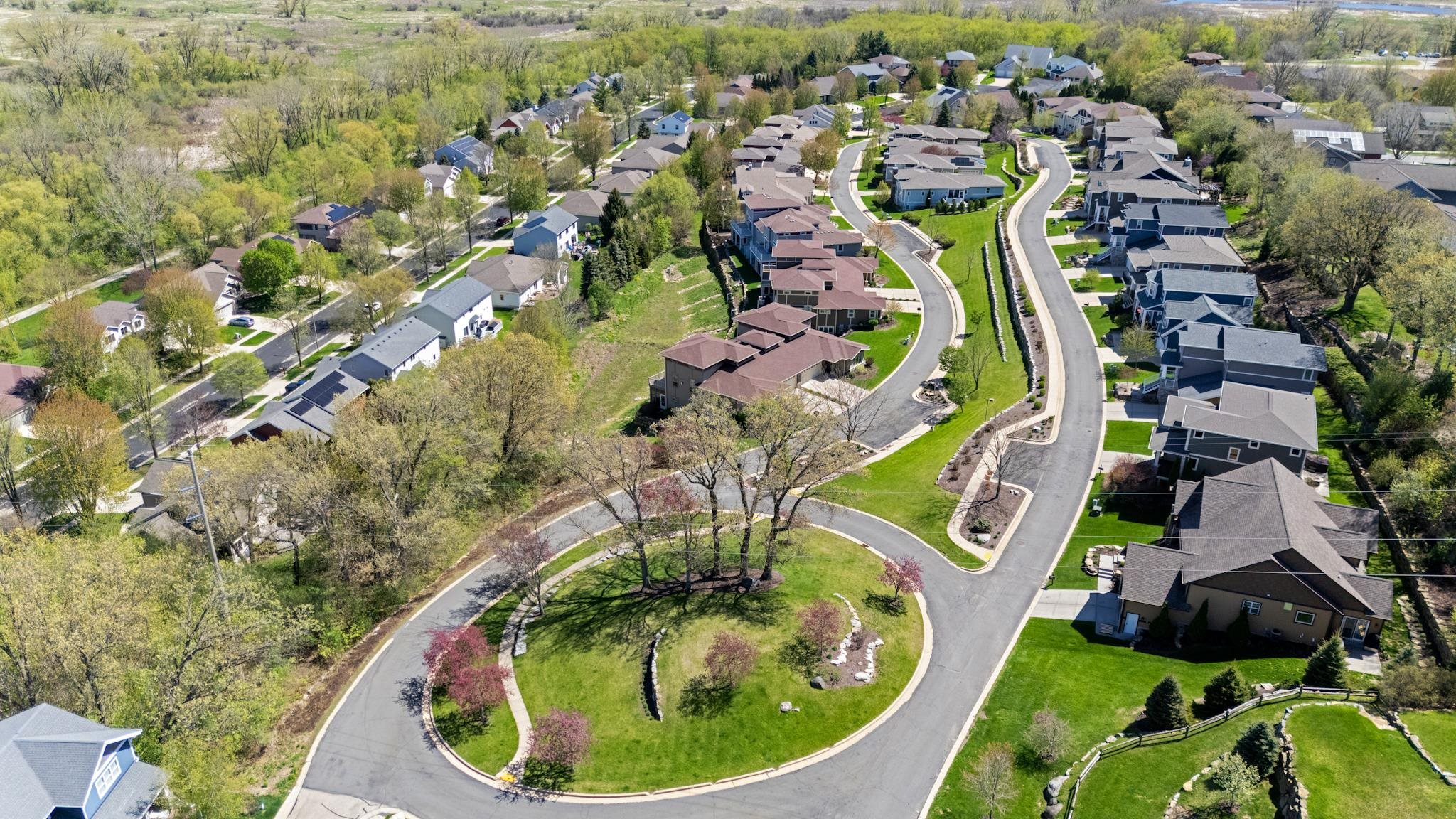 6722 N Chickahauk Trail