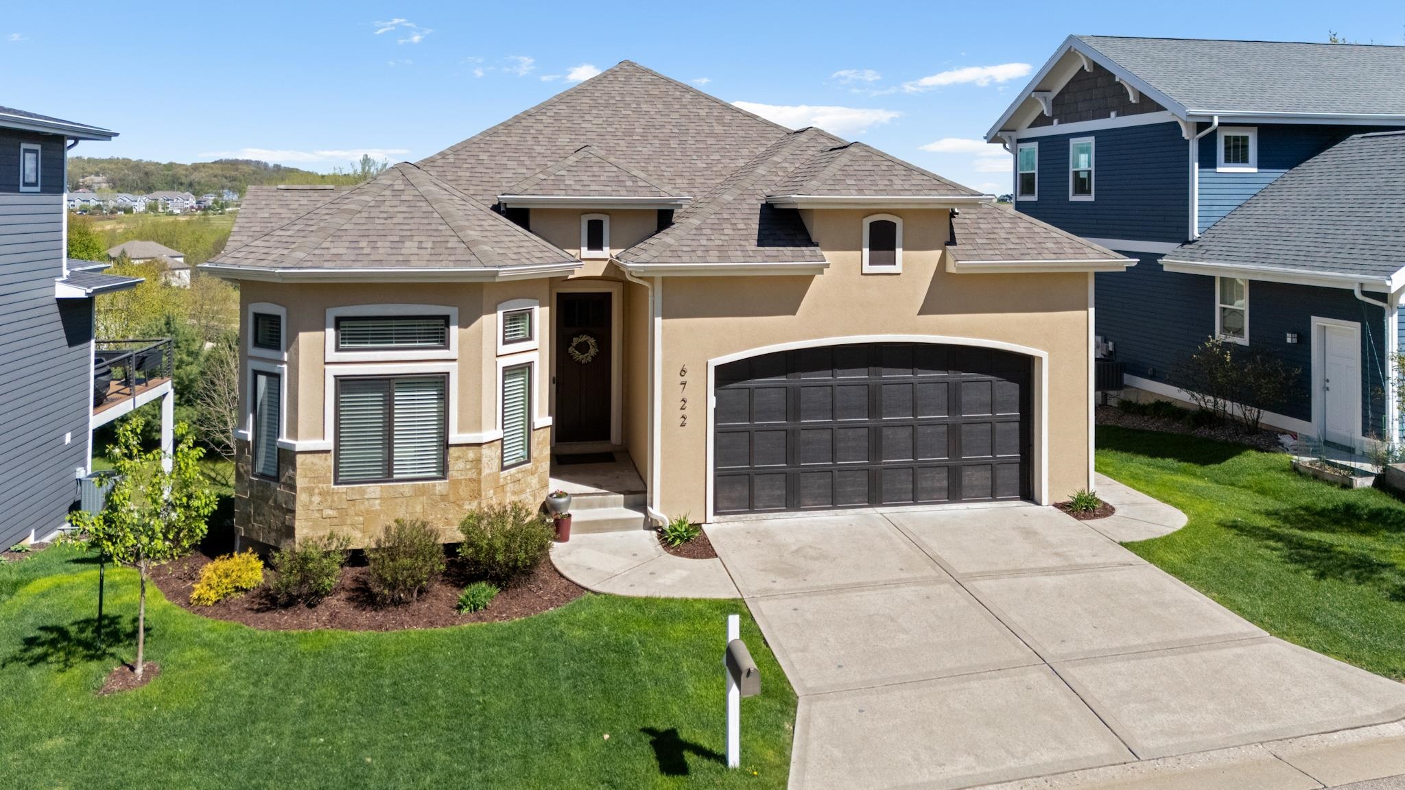 6722 N Chickahauk Trail
