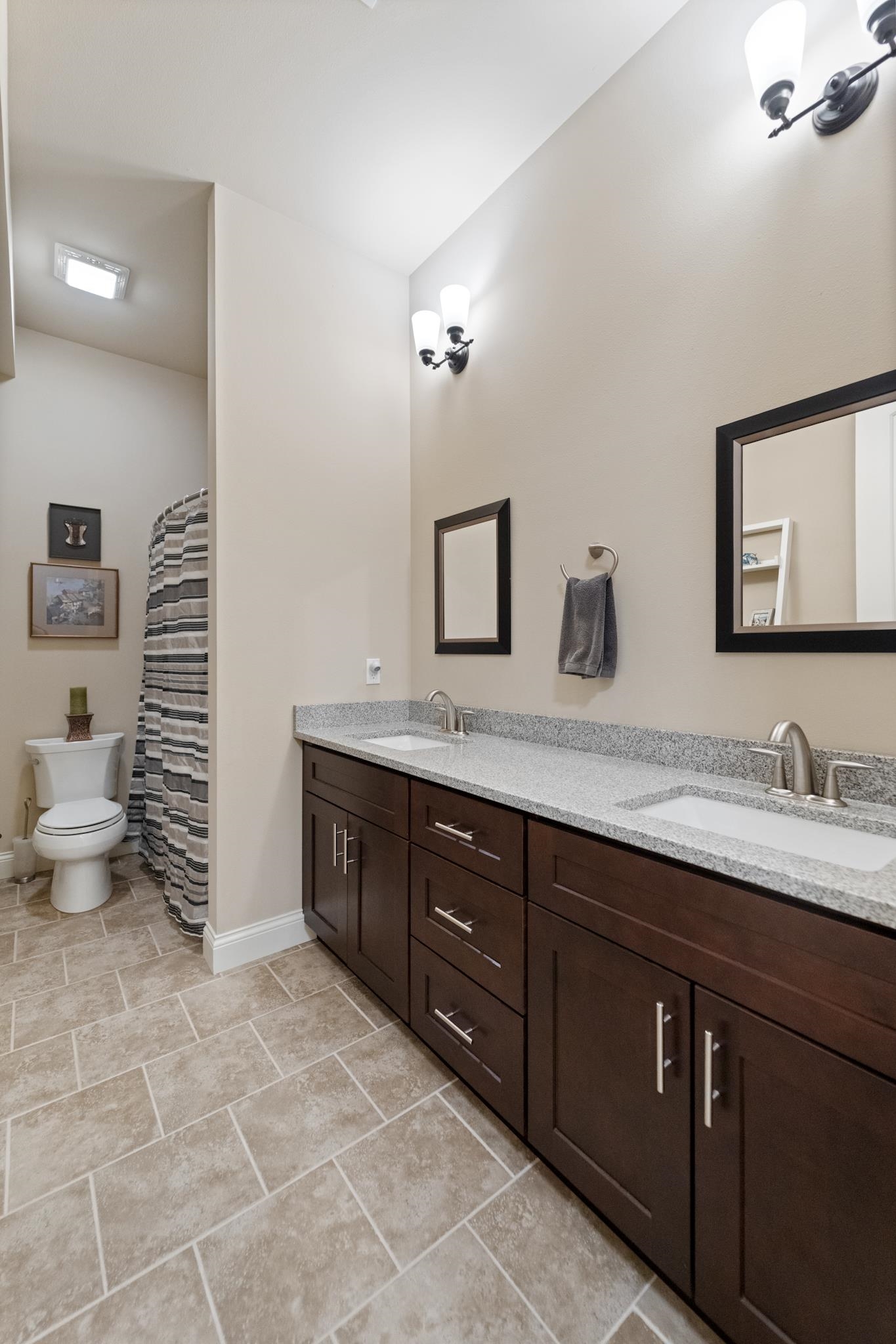 6722 N Chickahauk Trail