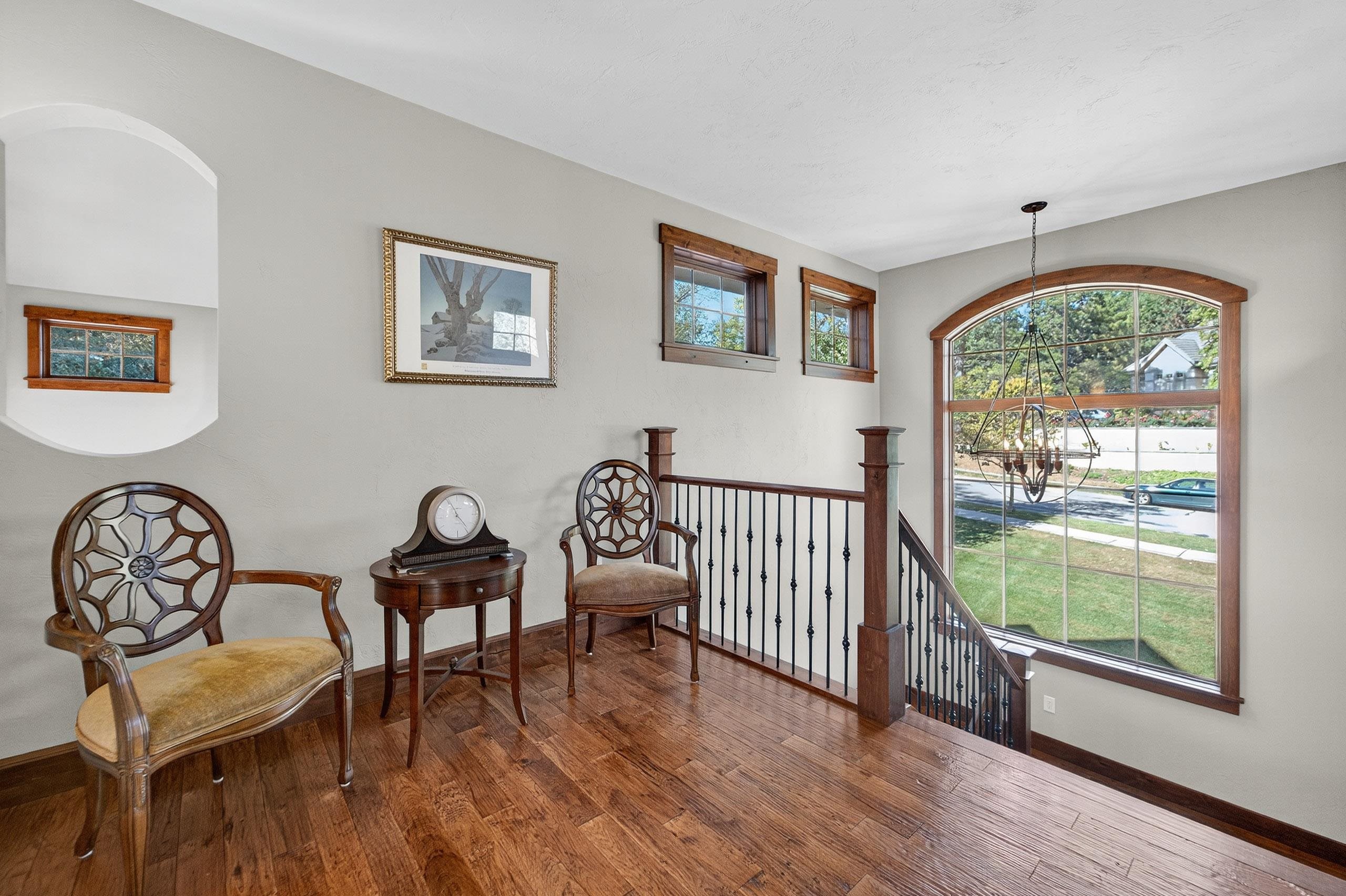 5675 Ashbourne Lane