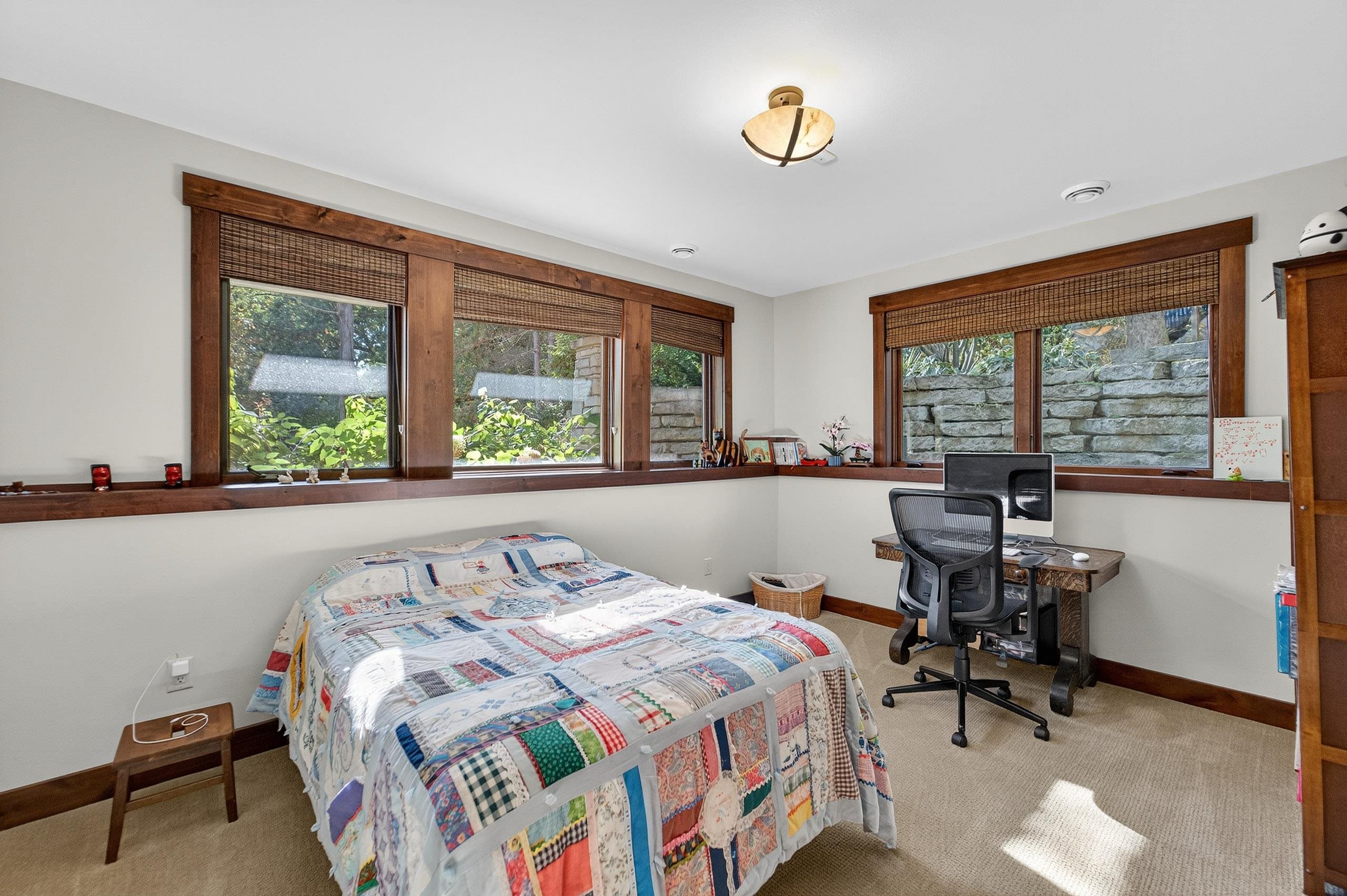 5675 Ashbourne Lane