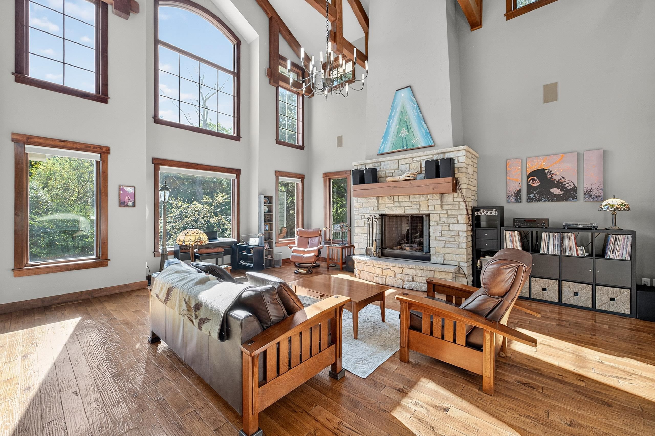 5675 Ashbourne Lane