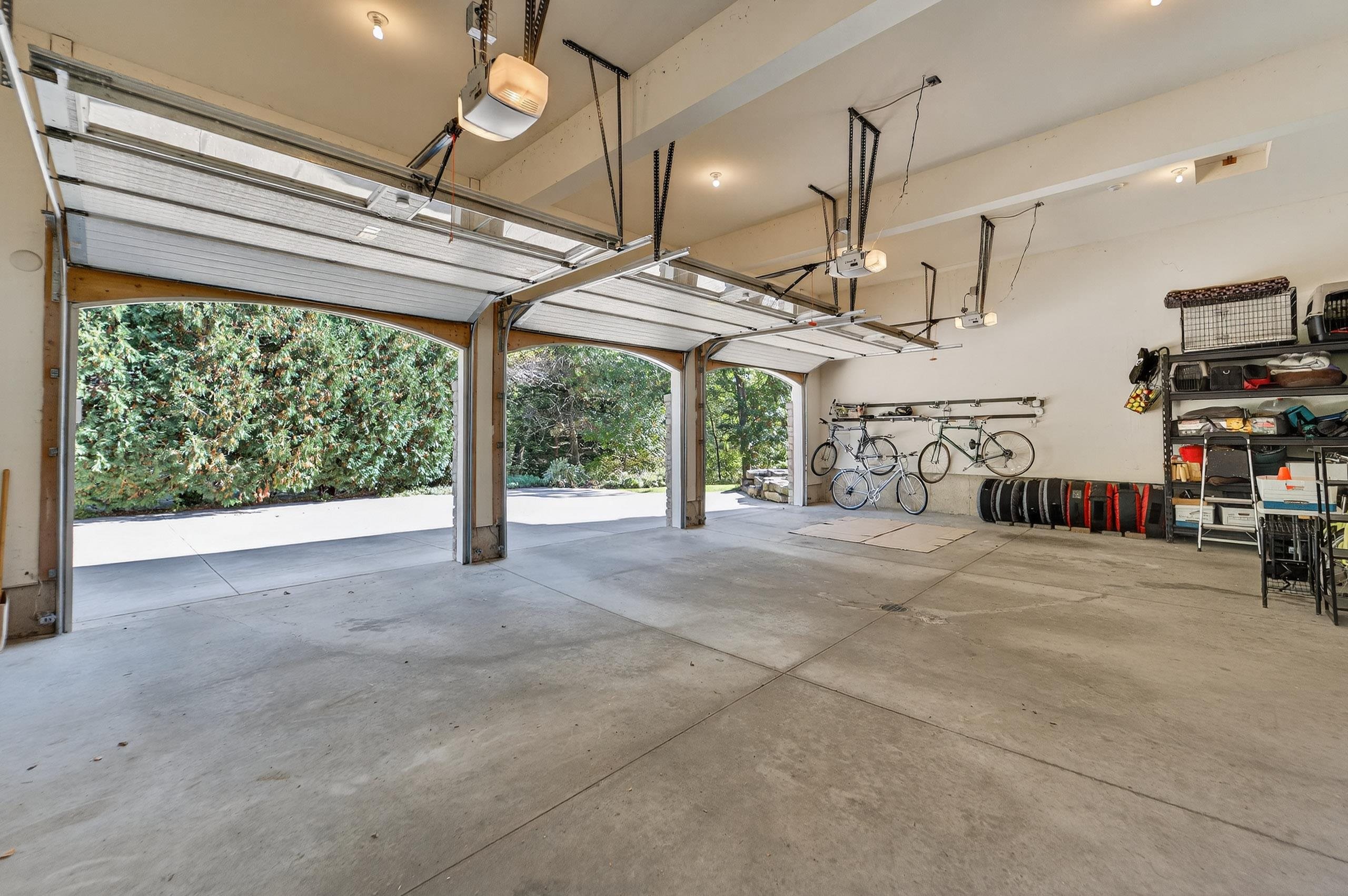 5675 Ashbourne Lane