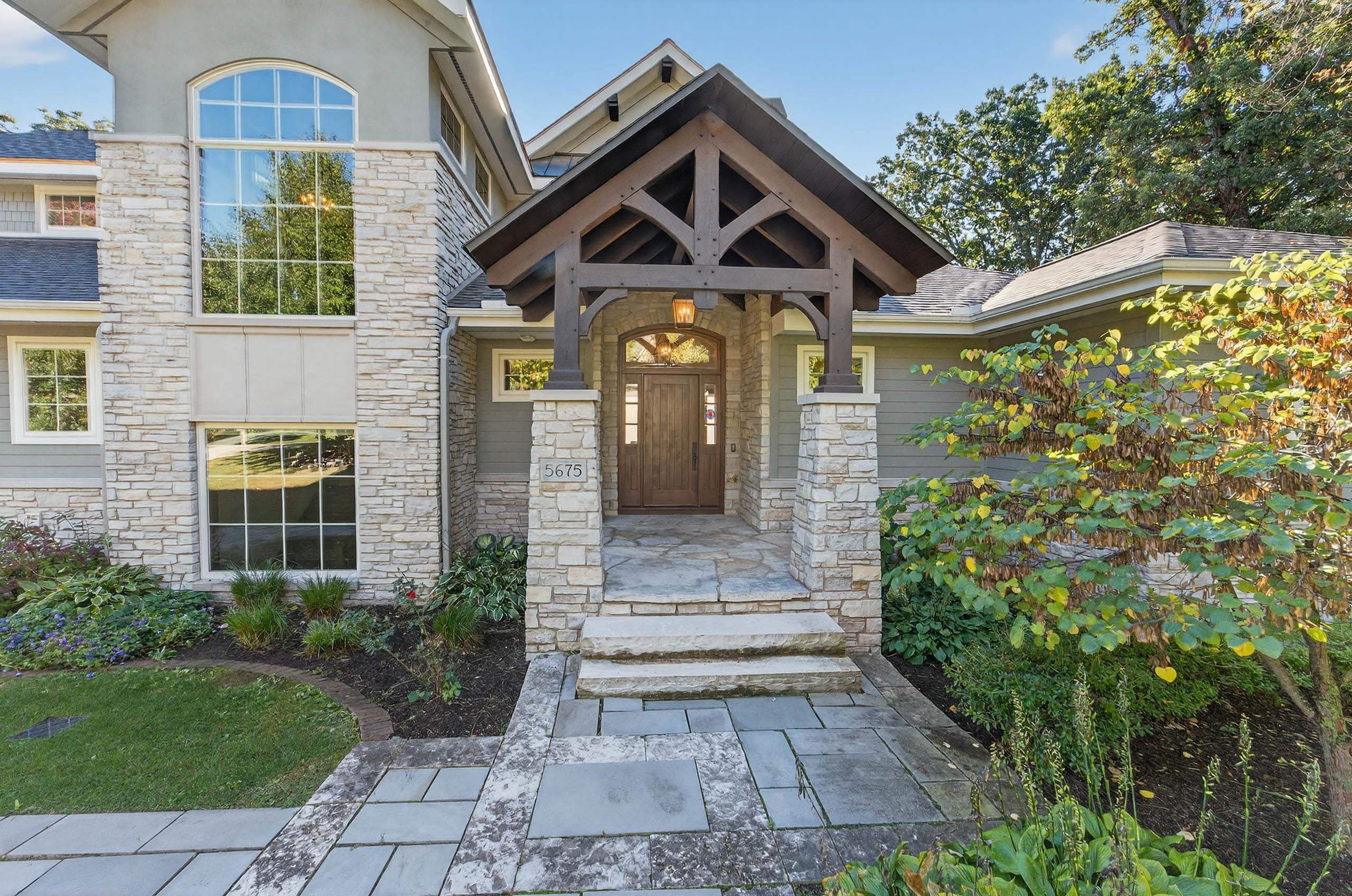 5675 Ashbourne Lane