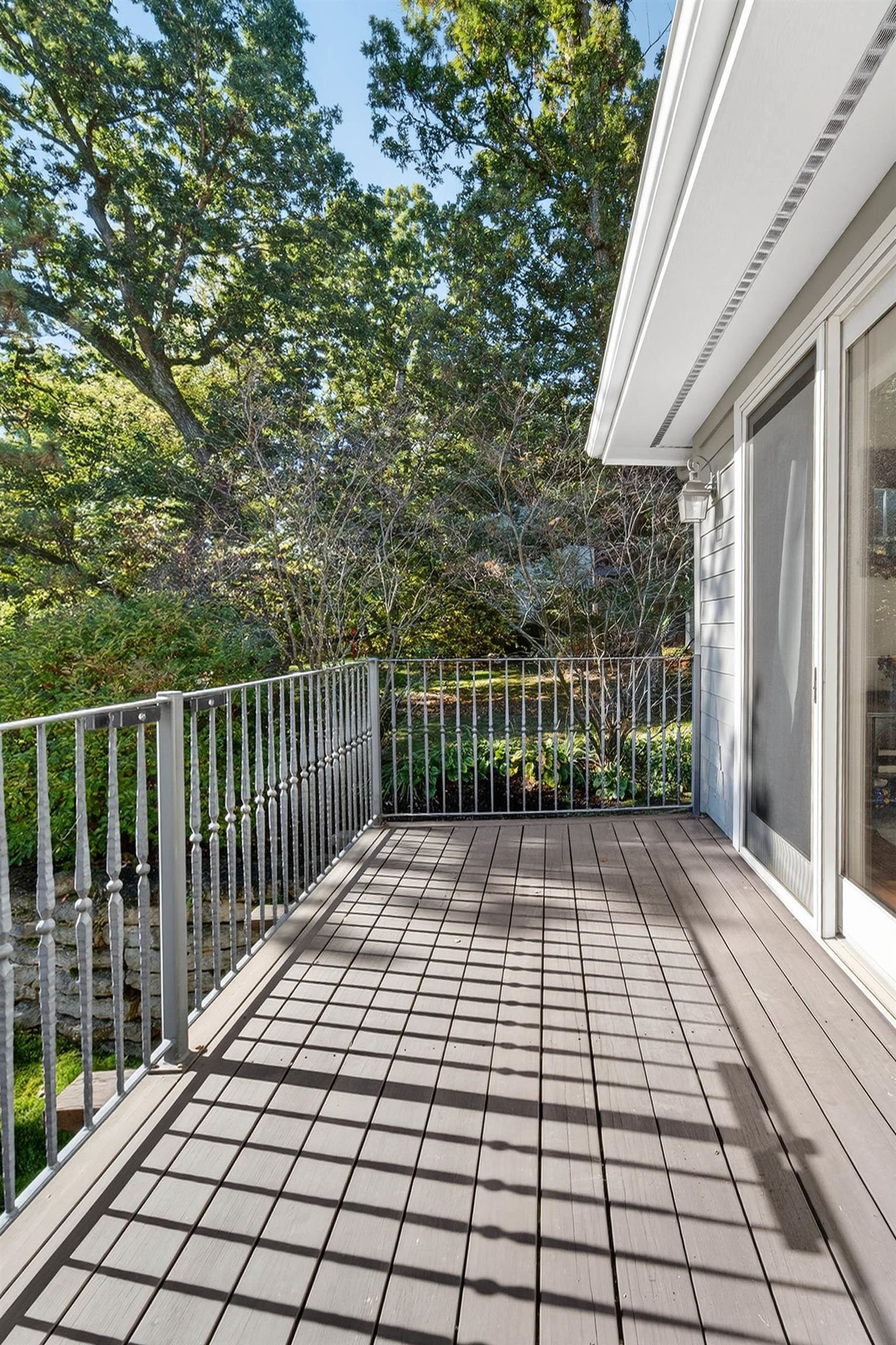 5675 Ashbourne Lane