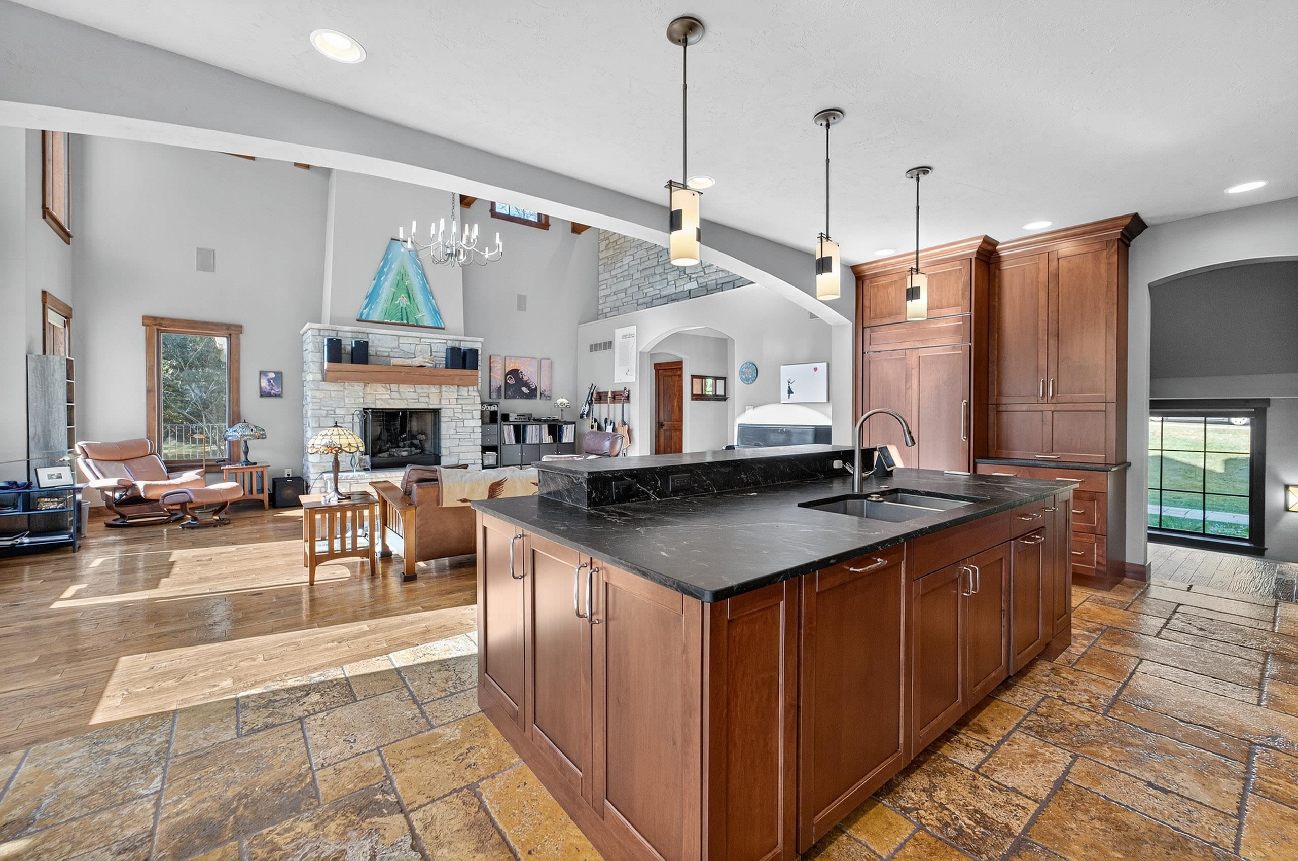 5675 Ashbourne Lane