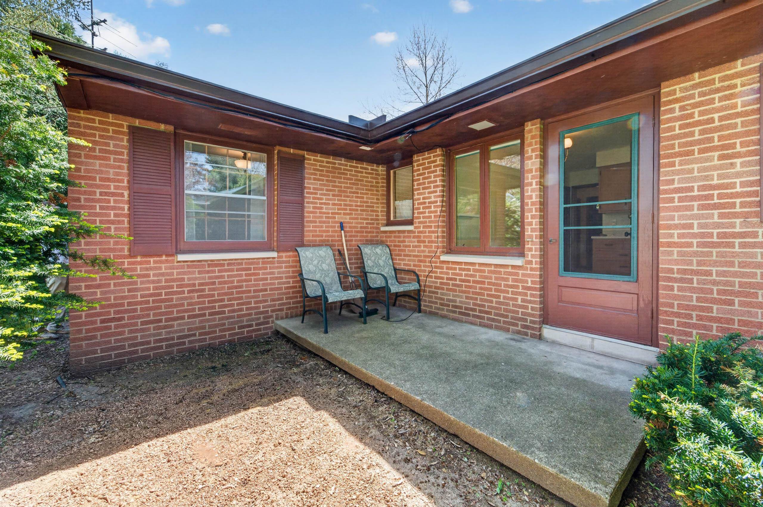 5318 Coney Weston Place