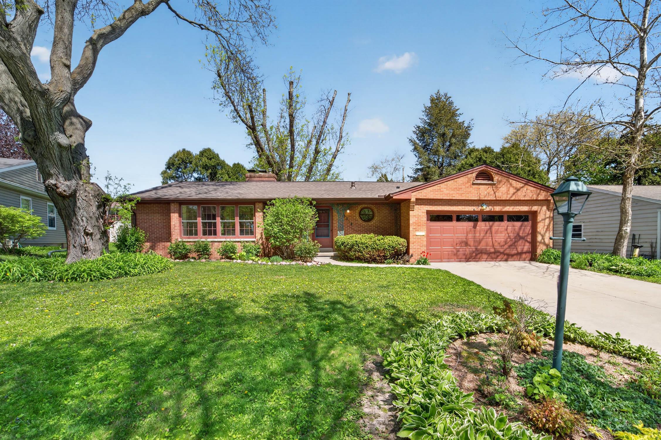 5318 Coney Weston Place