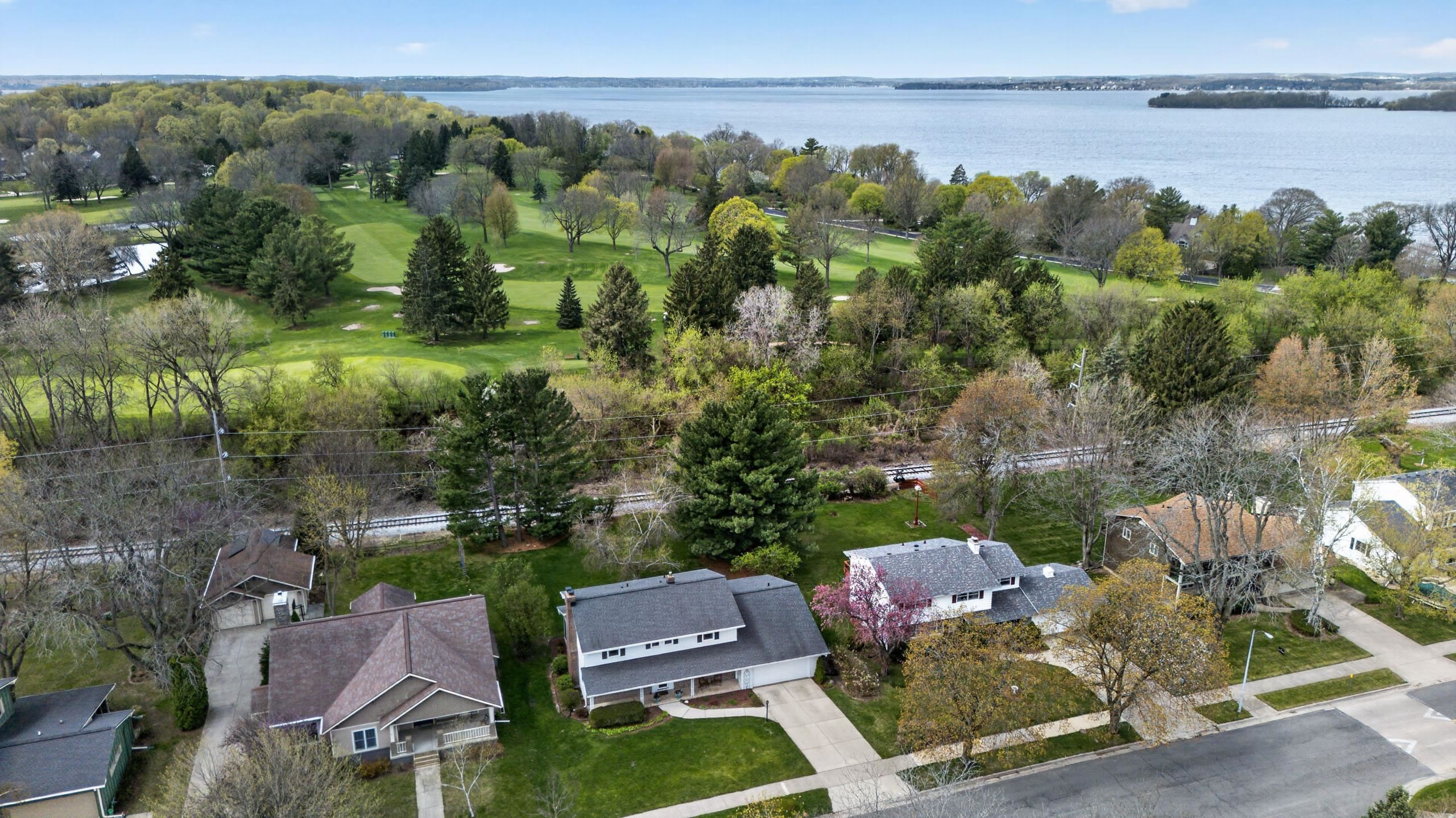 2110 Sheridan Drive