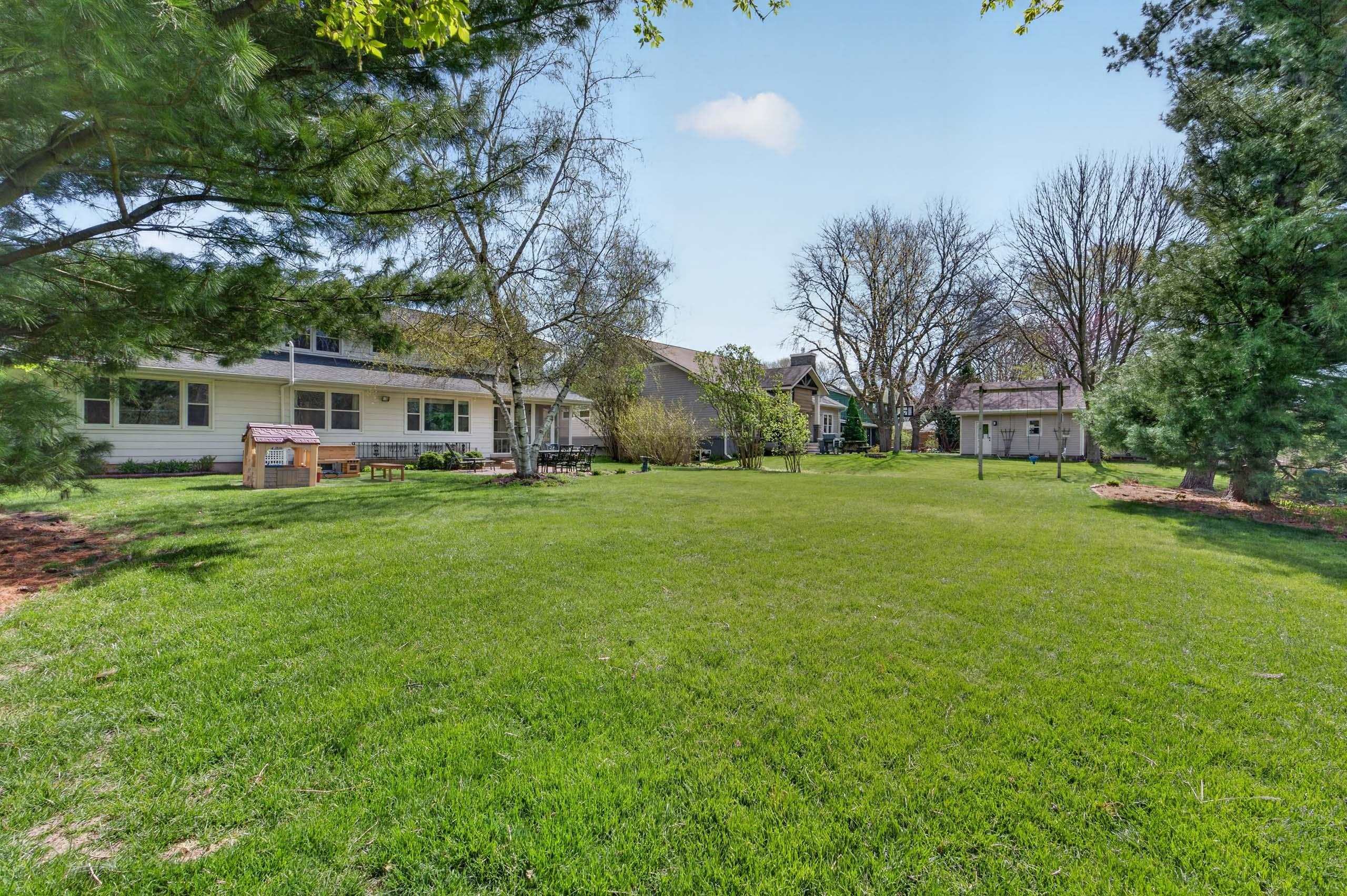2110 Sheridan Drive