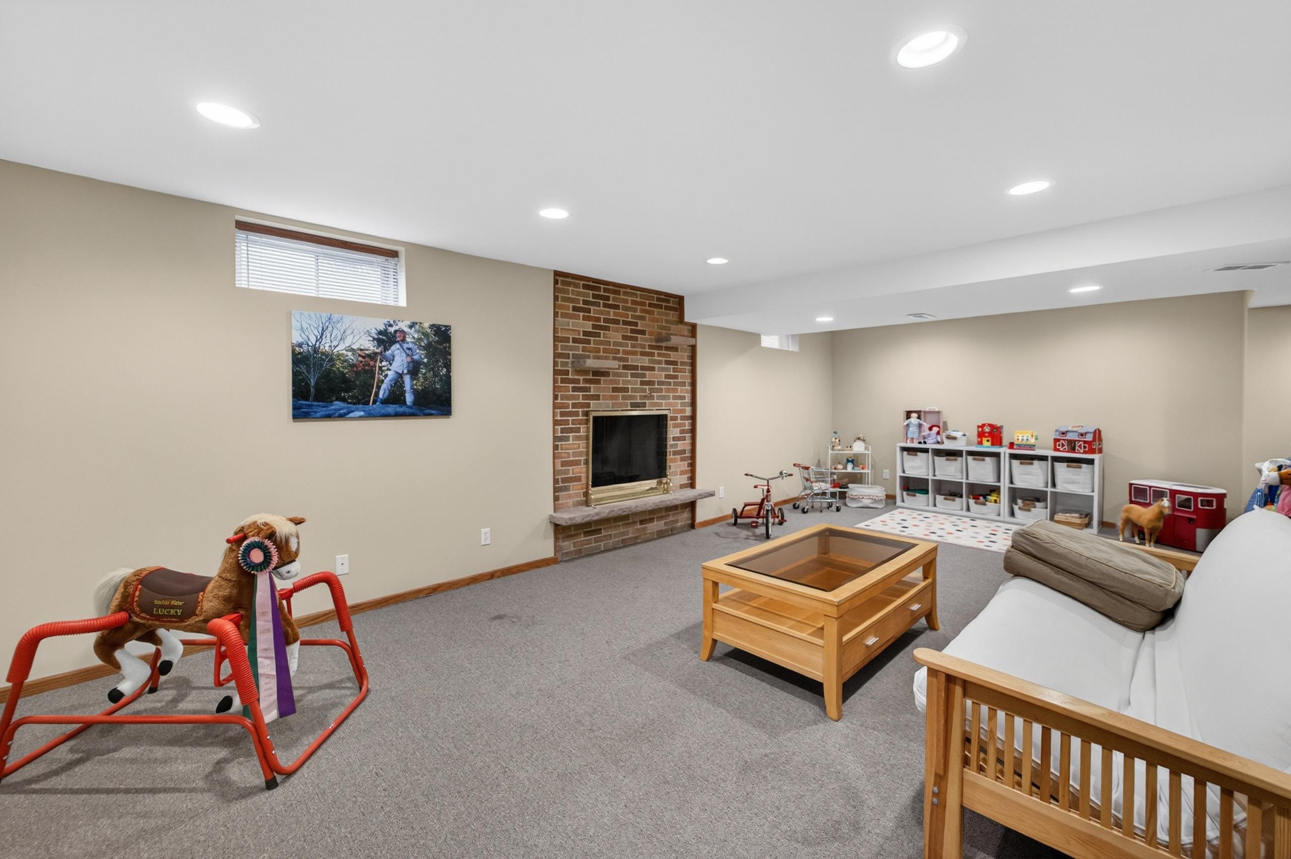 2110 Sheridan Drive