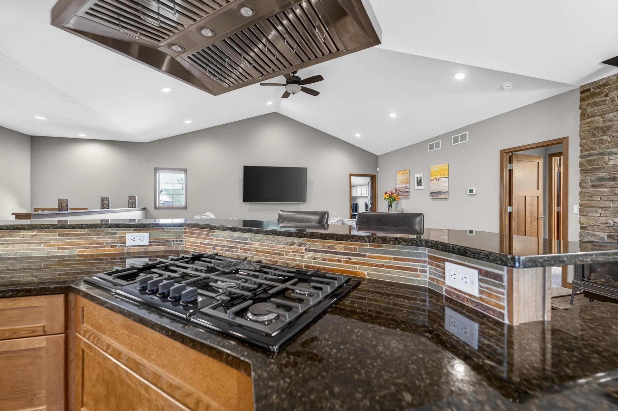 111 Savannah Circle