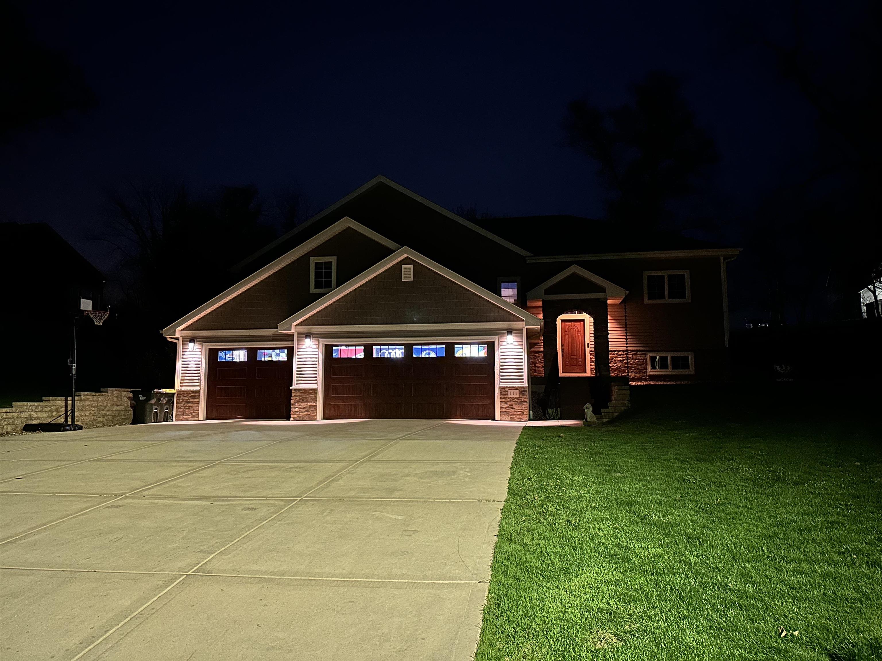 111 Savannah Circle