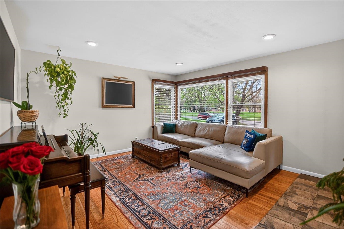 2101 Leland Drive