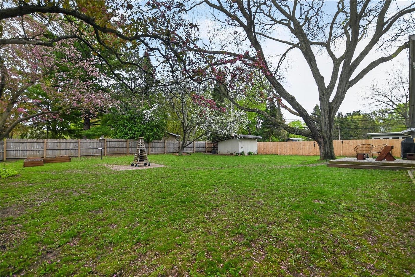 2101 Leland Drive