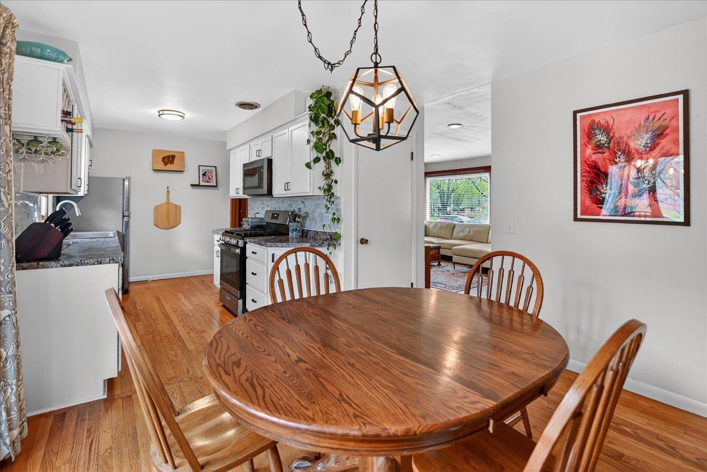 2101 Leland Drive