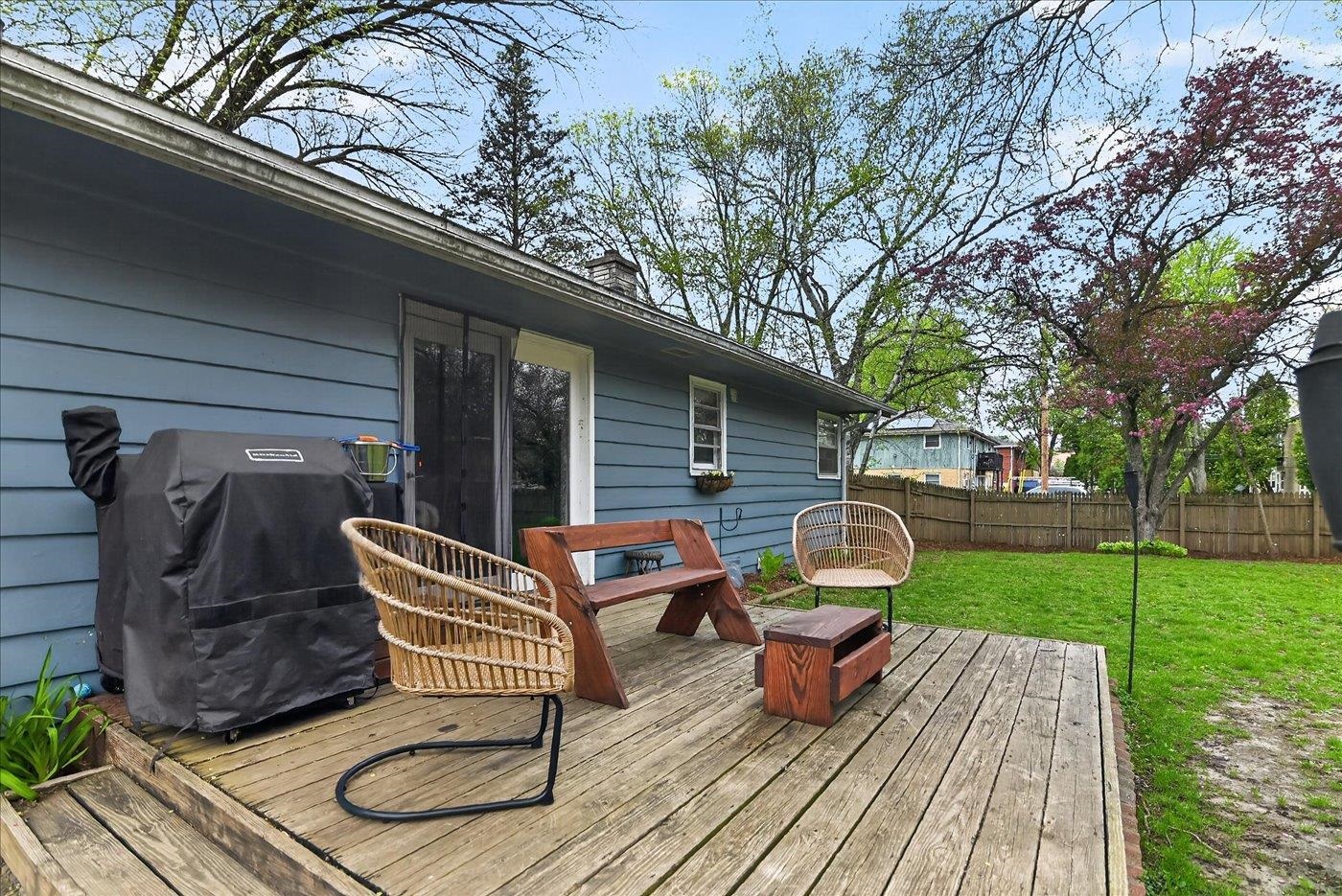 2101 Leland Drive