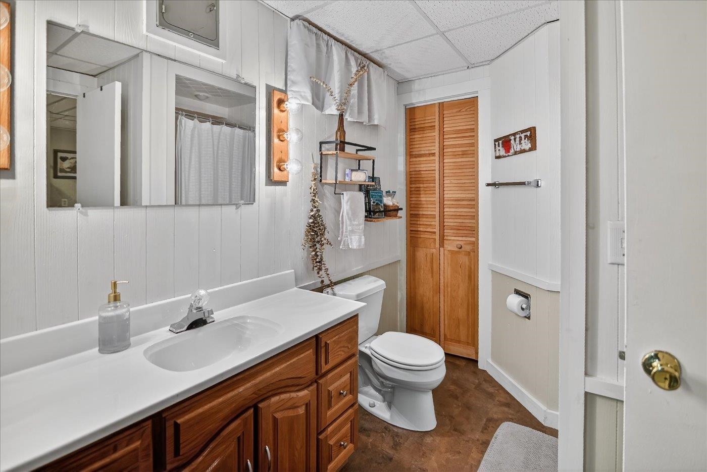 2101 Leland Drive