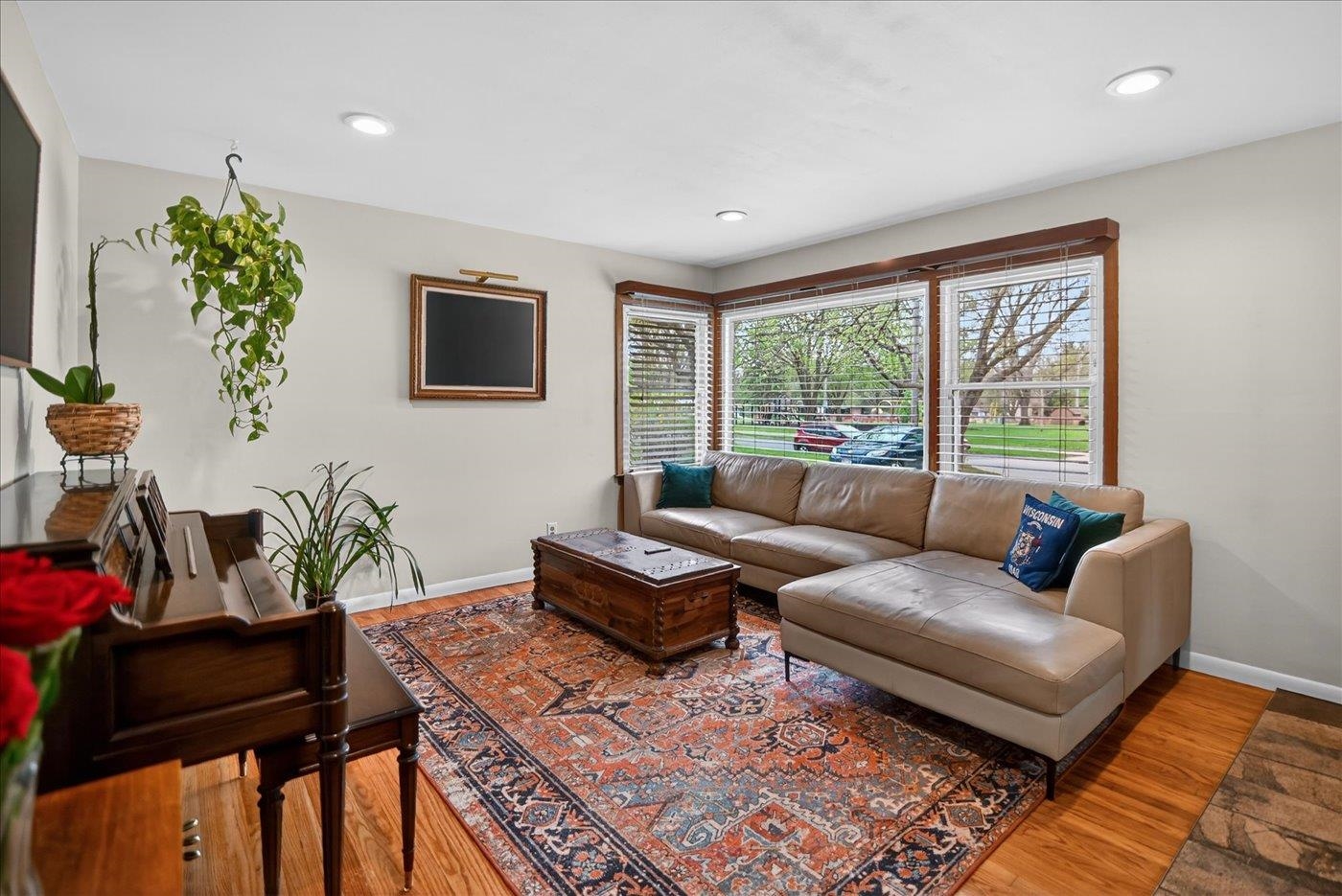 2101 Leland Drive