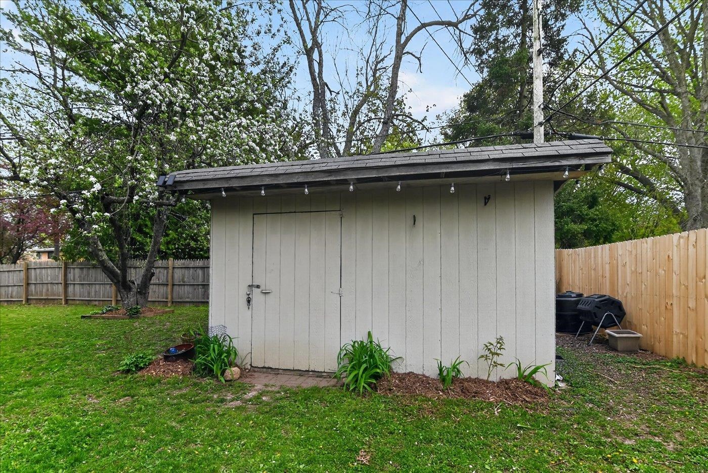 2101 Leland Drive