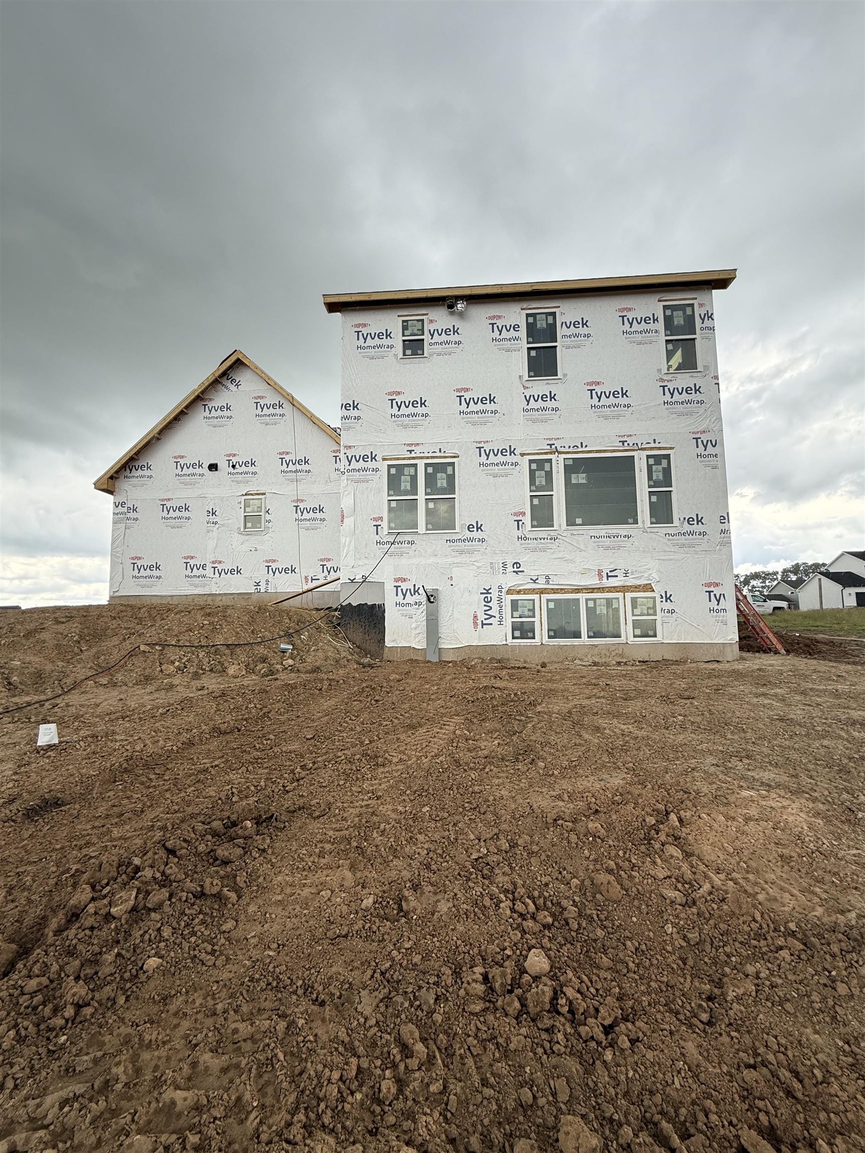 L185 Clemens Drive