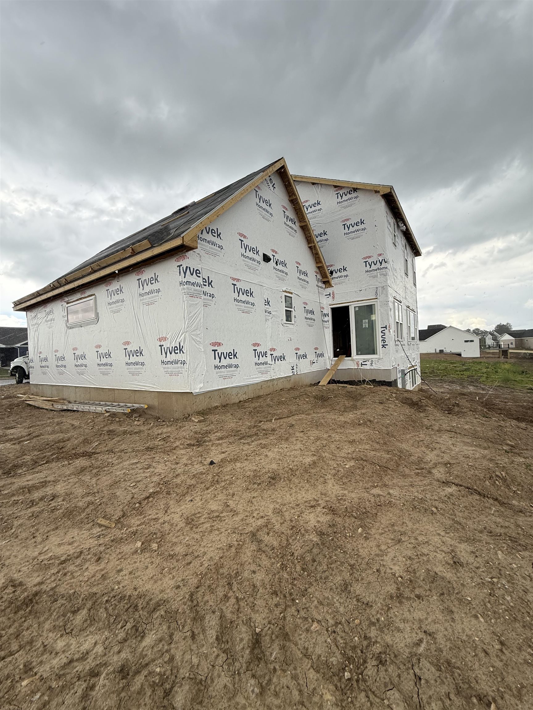 L185 Clemens Drive