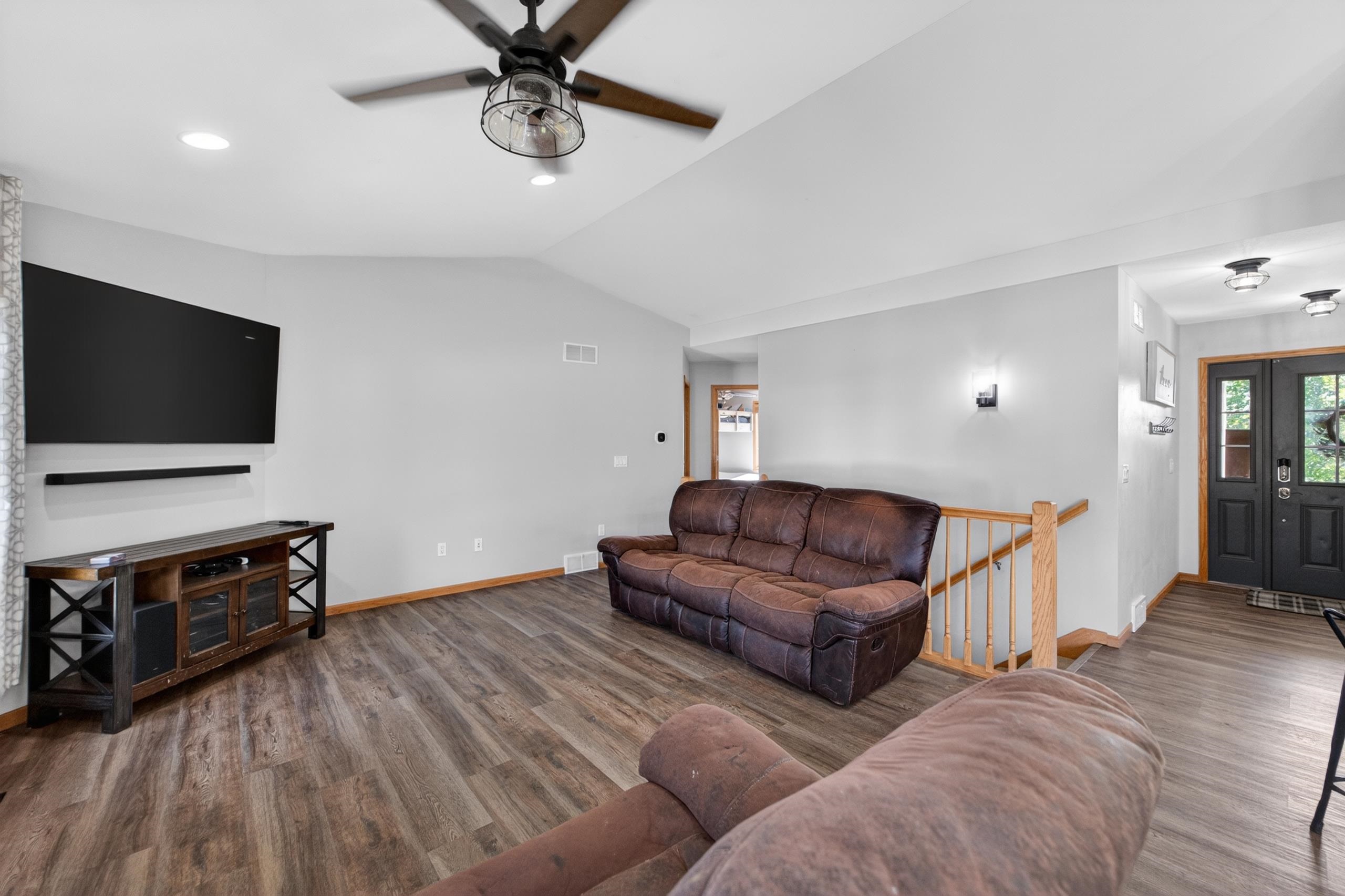 1216 Temple Drive