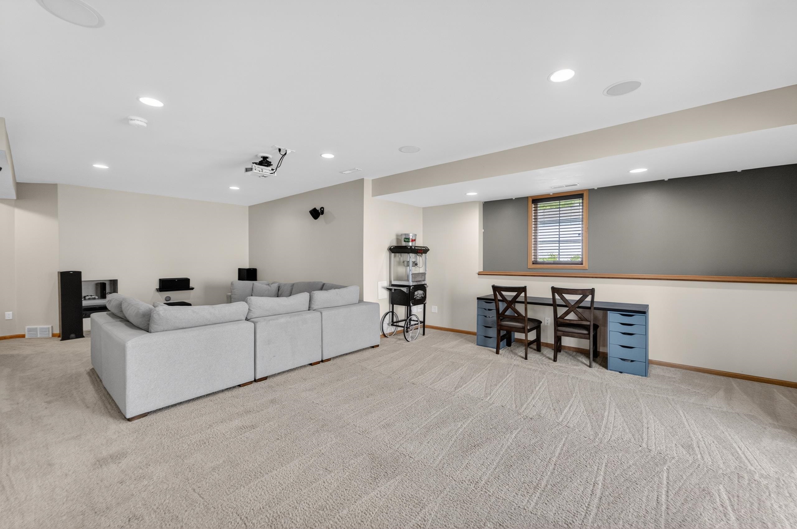 1216 Temple Drive