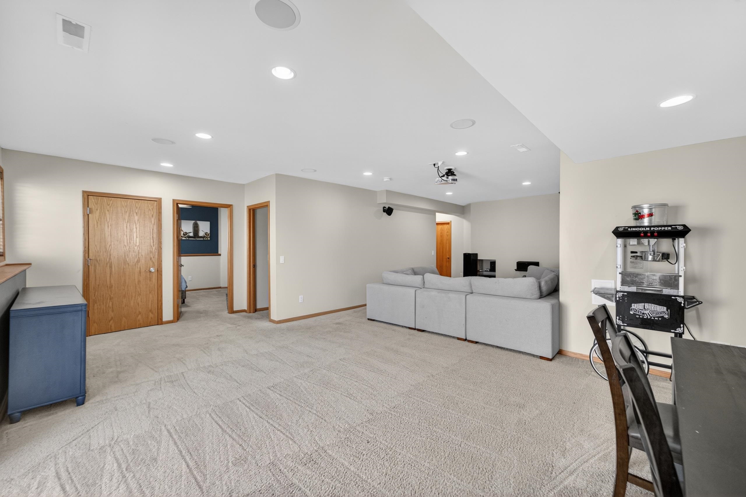 1216 Temple Drive