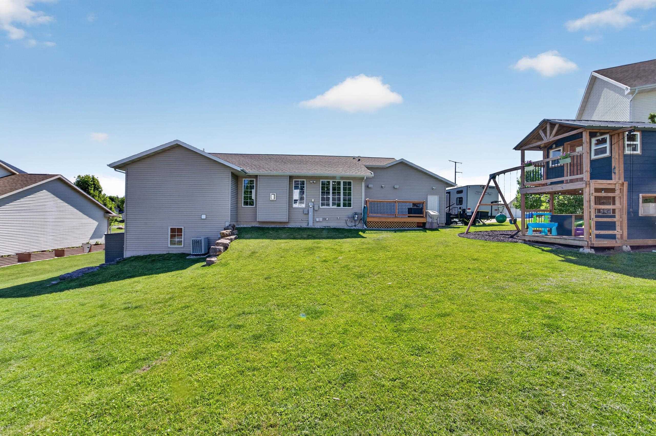 1216 Temple Drive