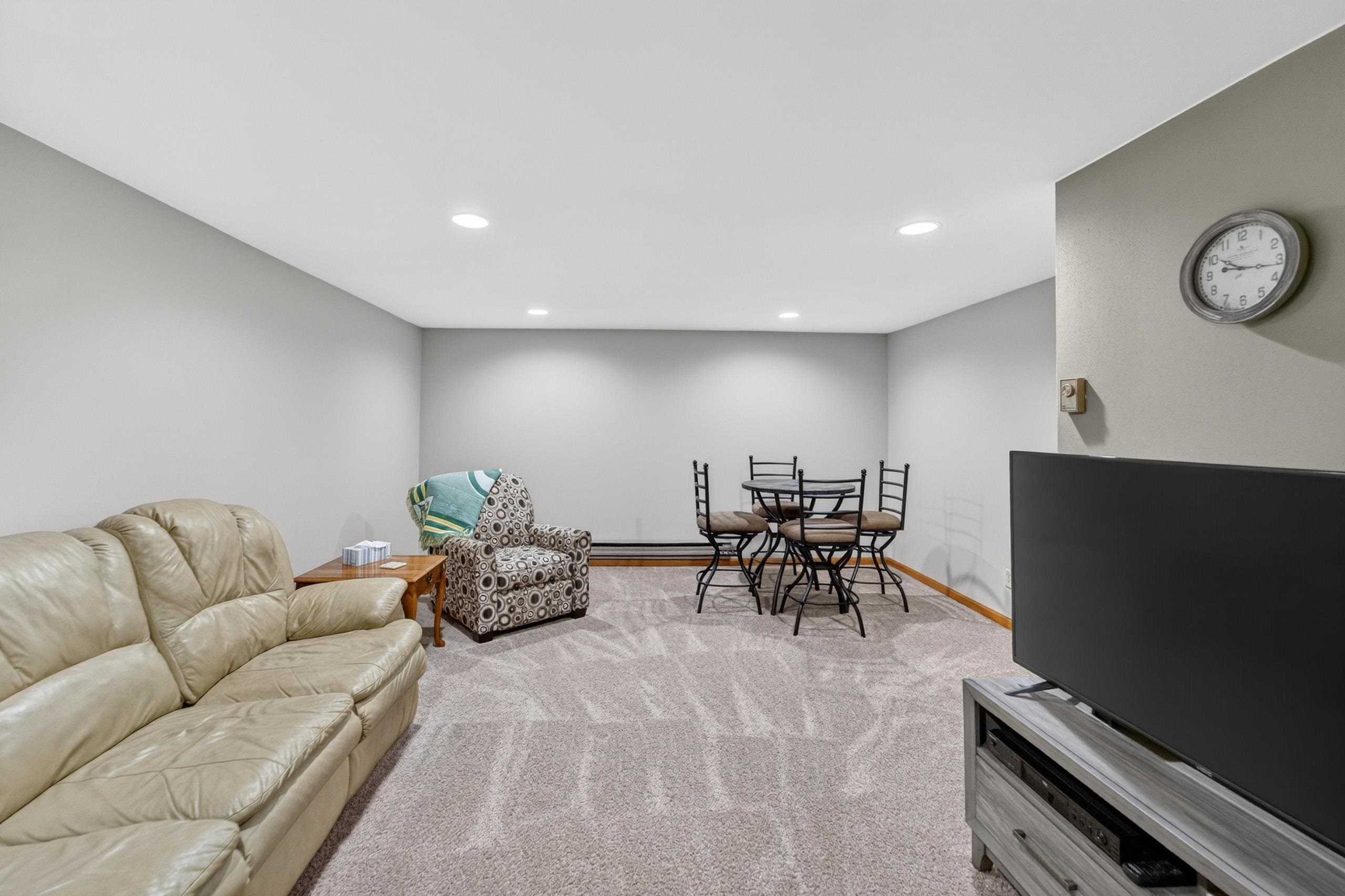 207 N Brookwood Drive