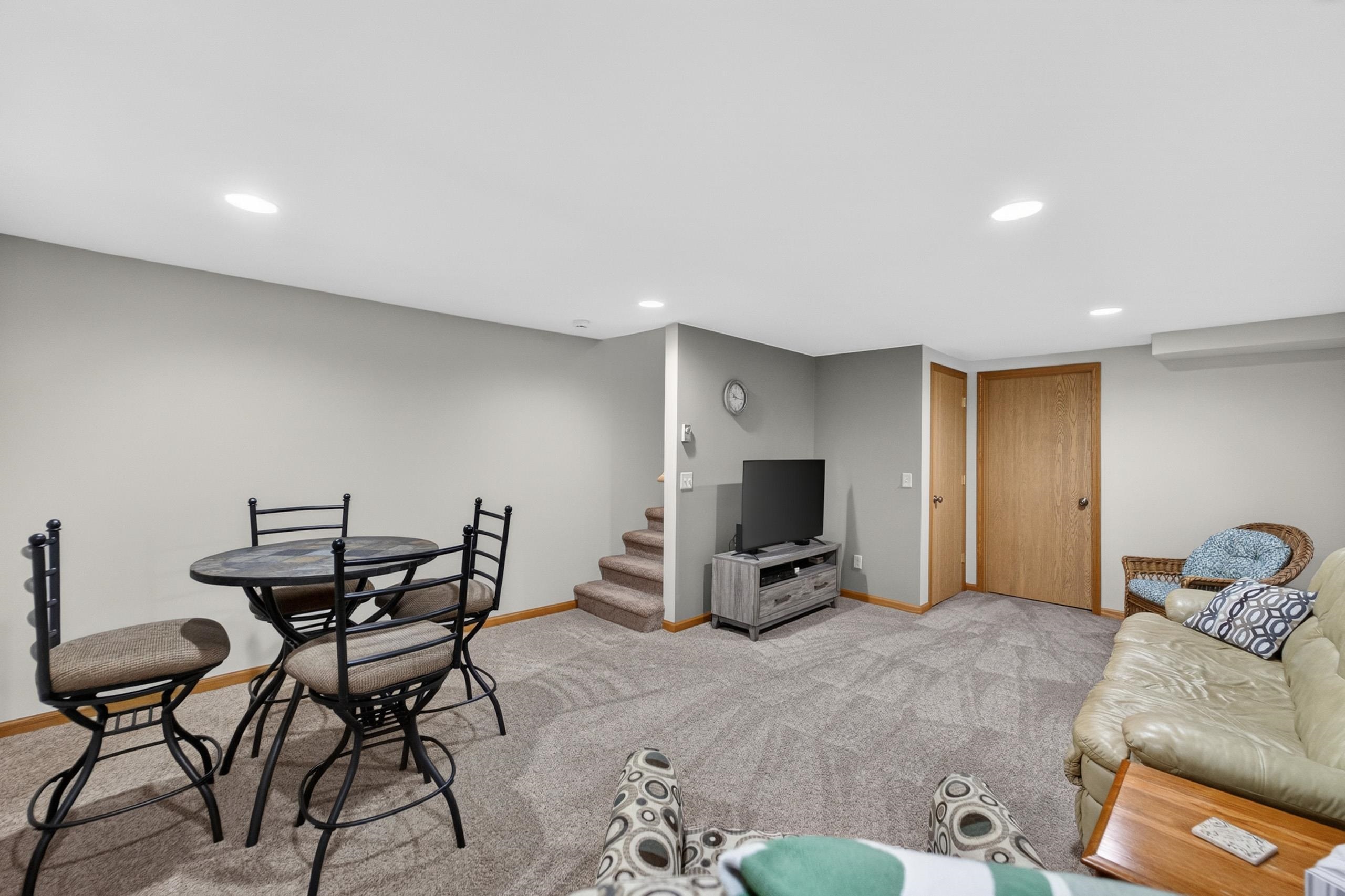 207 N Brookwood Drive